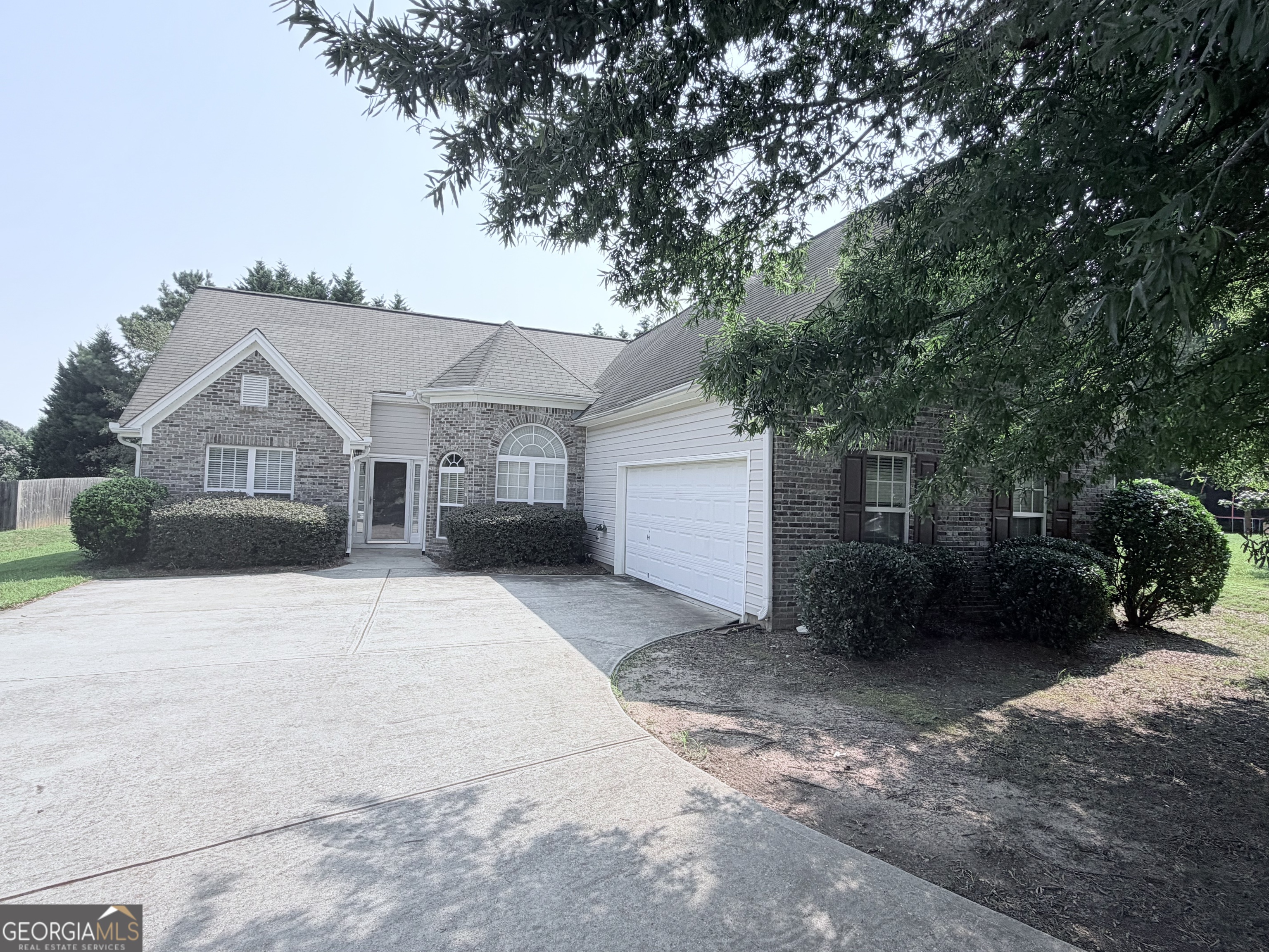 3816 Landing Terrace Property Photo 2