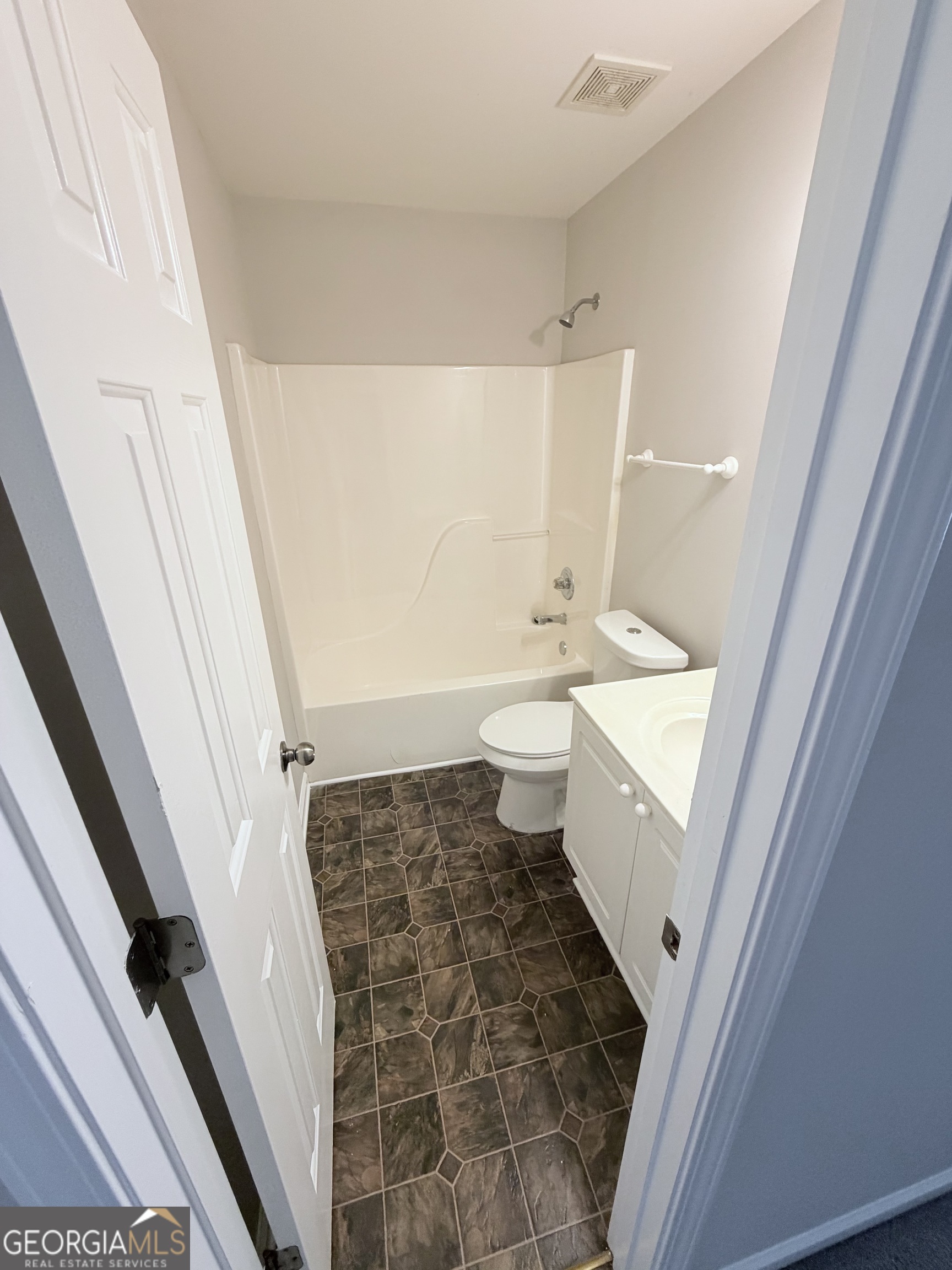 3816 Landing Terrace Property Photo 24