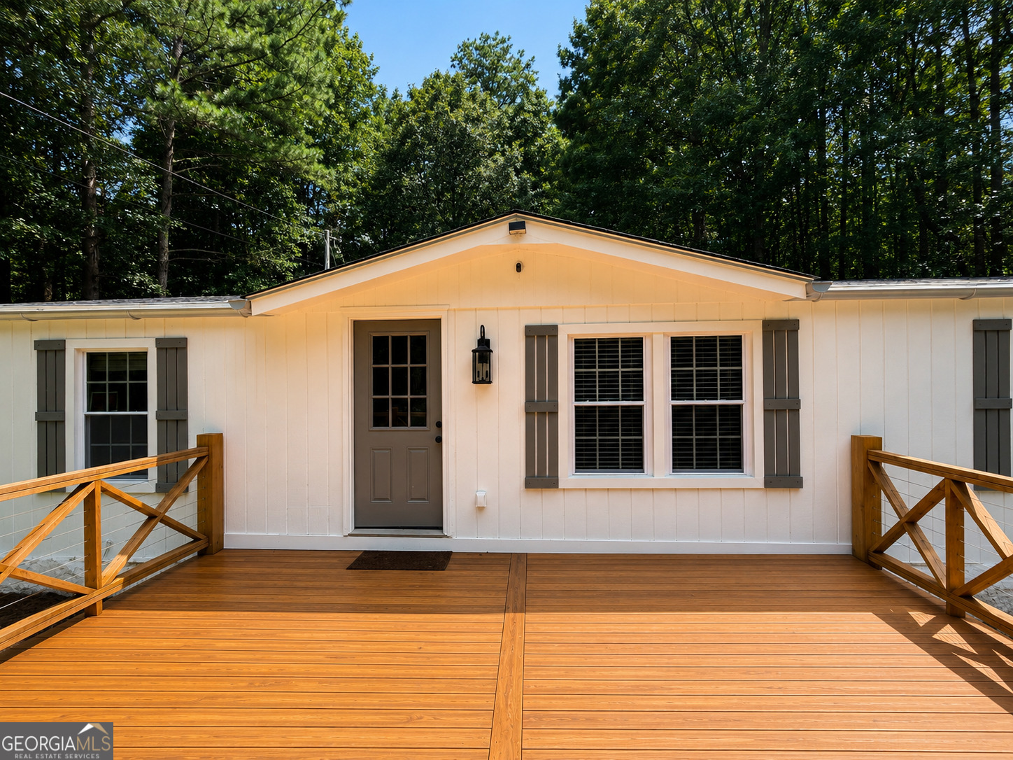 17056 Wildwood Road Property Photo 3