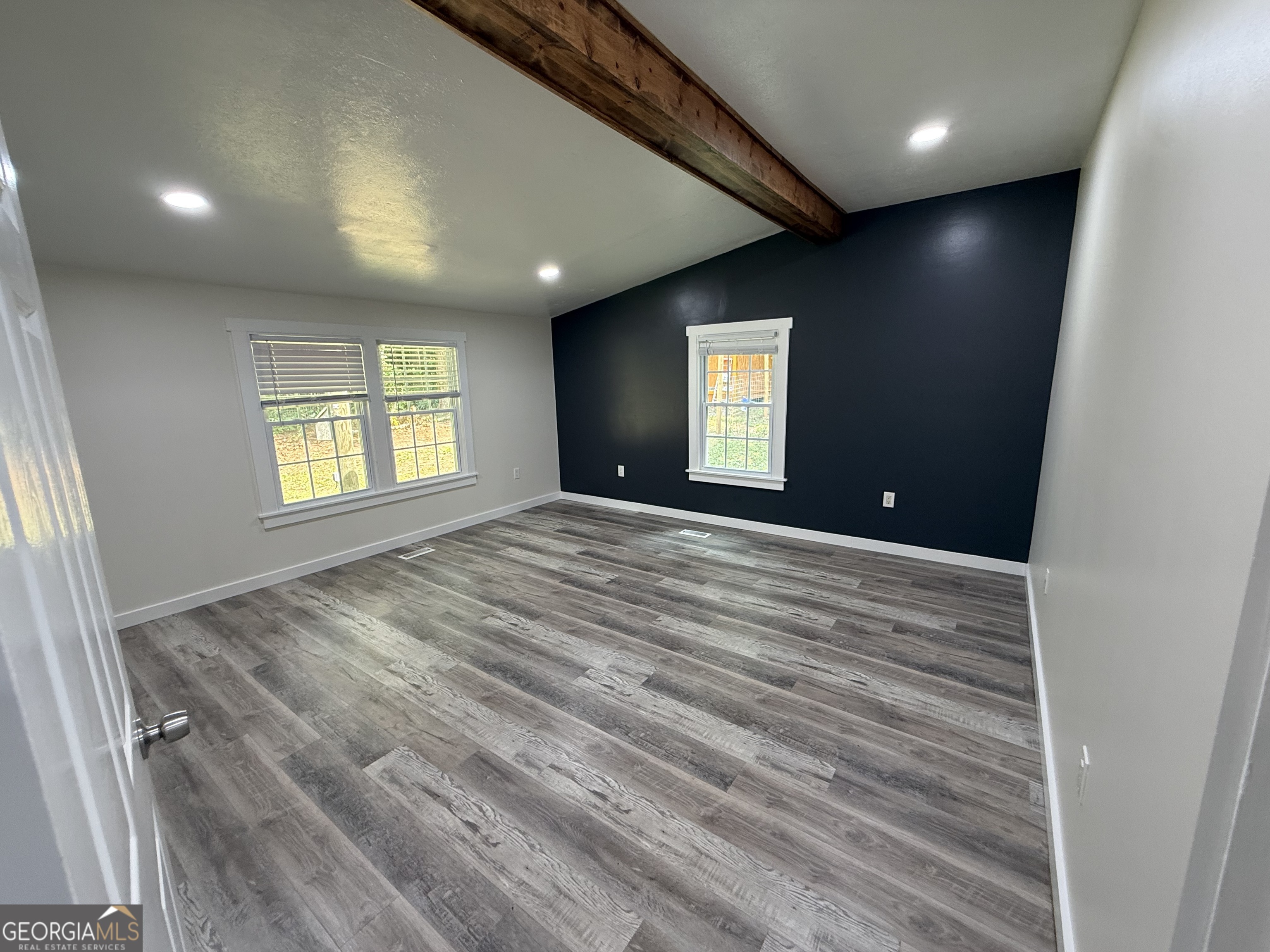 17056 Wildwood Road Property Photo 16