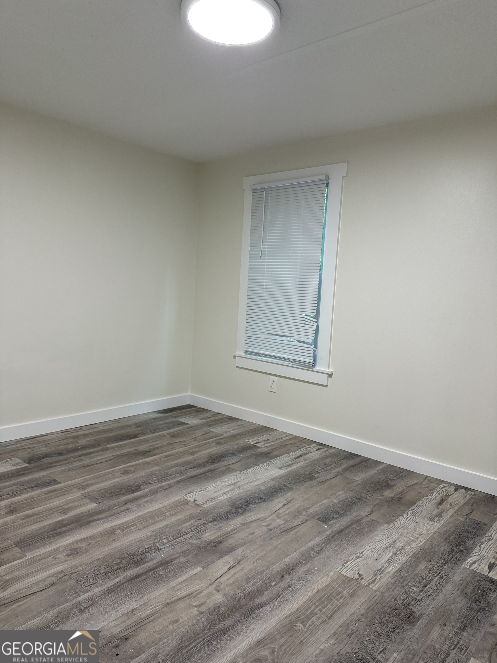 17056 Wildwood Road Property Photo 28
