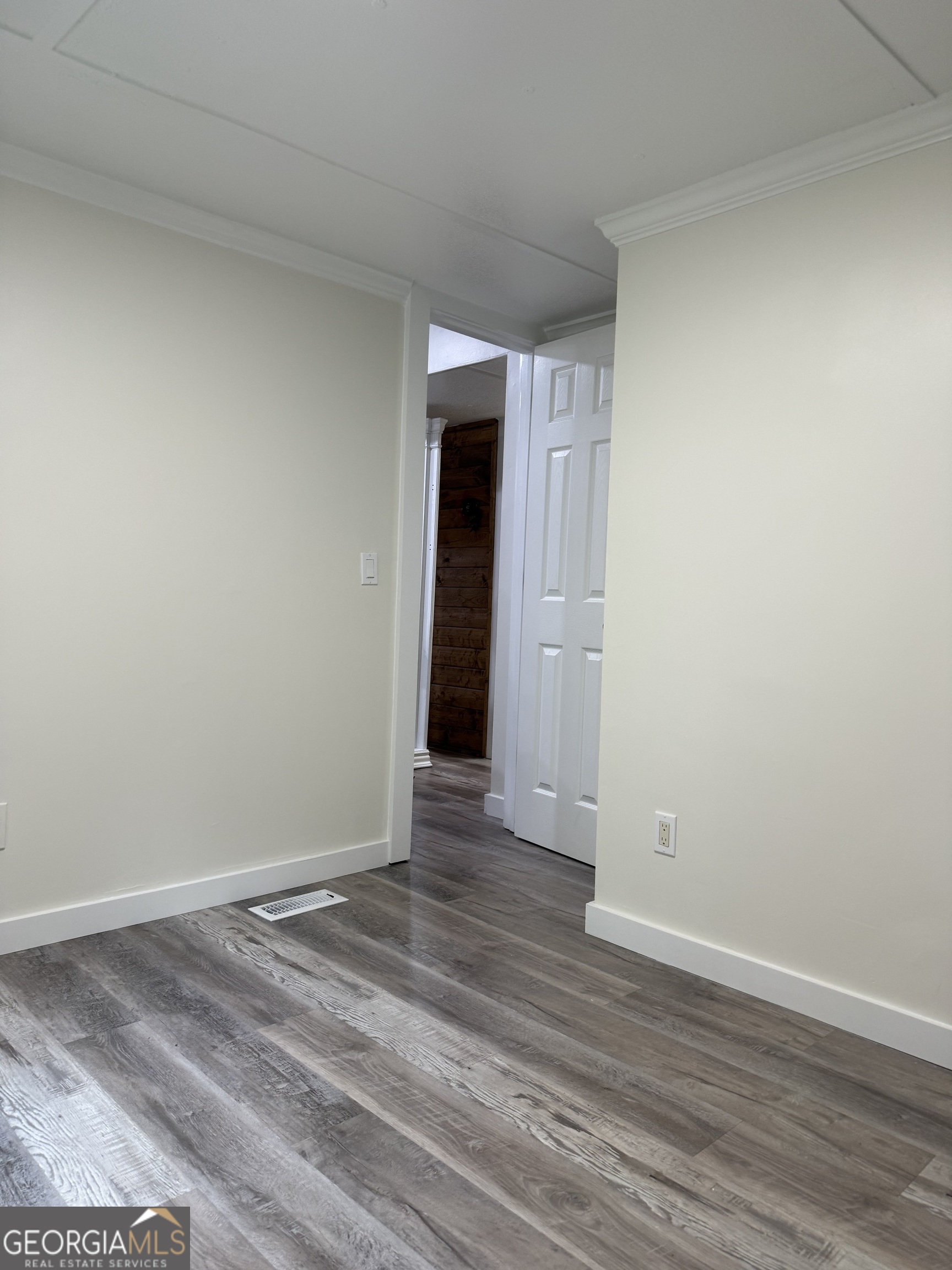 17056 Wildwood Road Property Photo 33