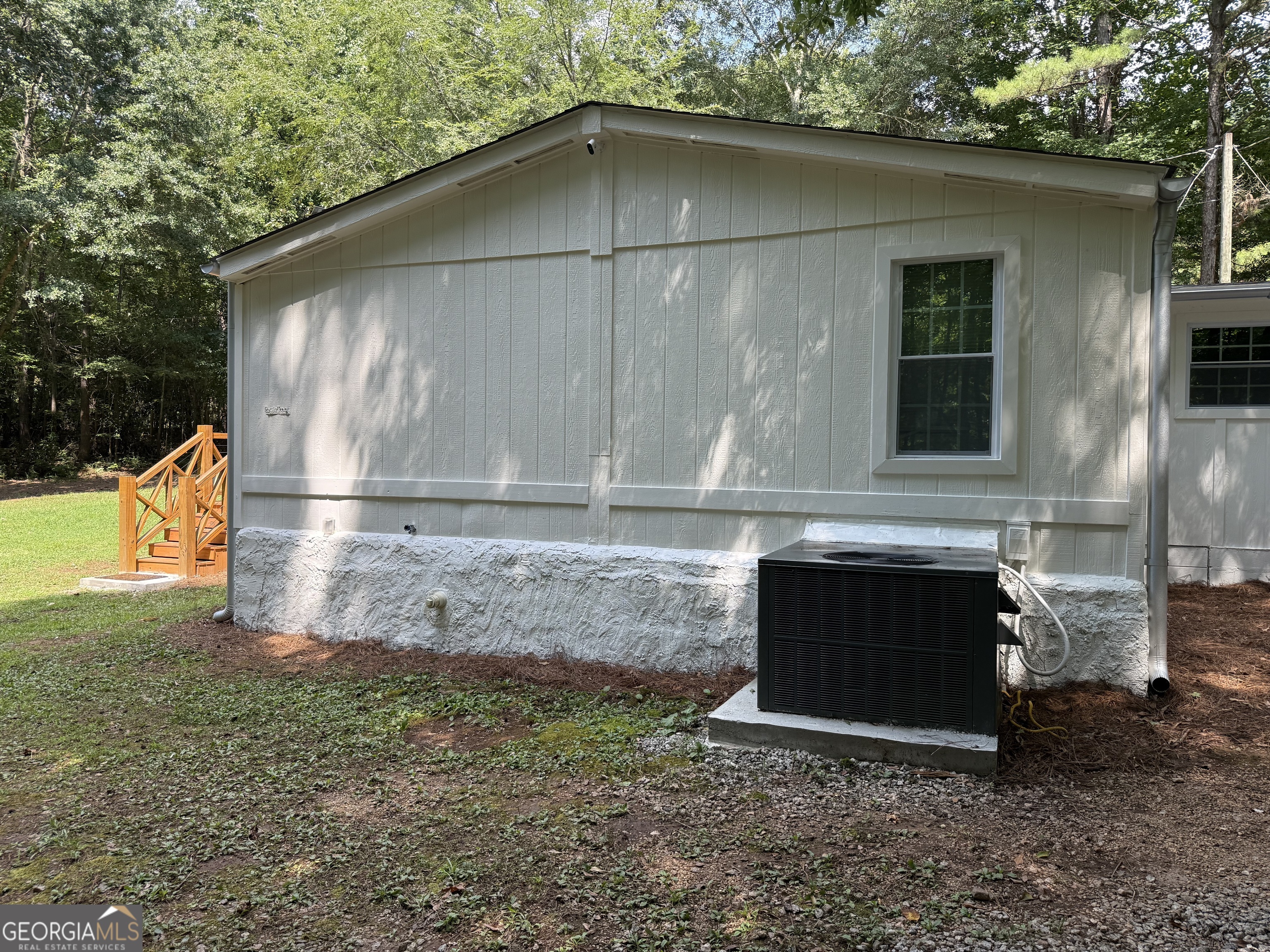 17056 Wildwood Road Property Photo 38