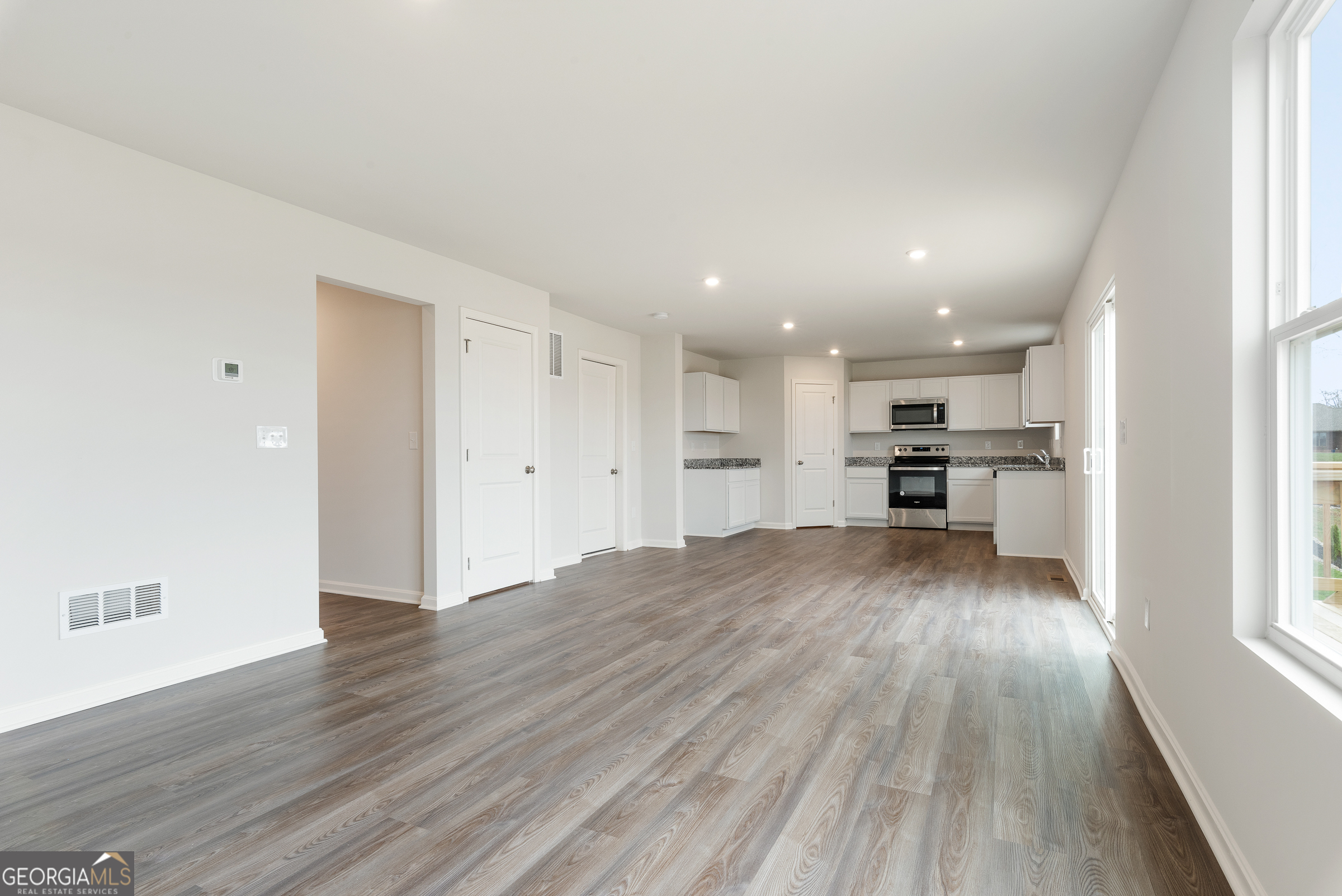 115 Dream Catcher Drive Property Photo 8