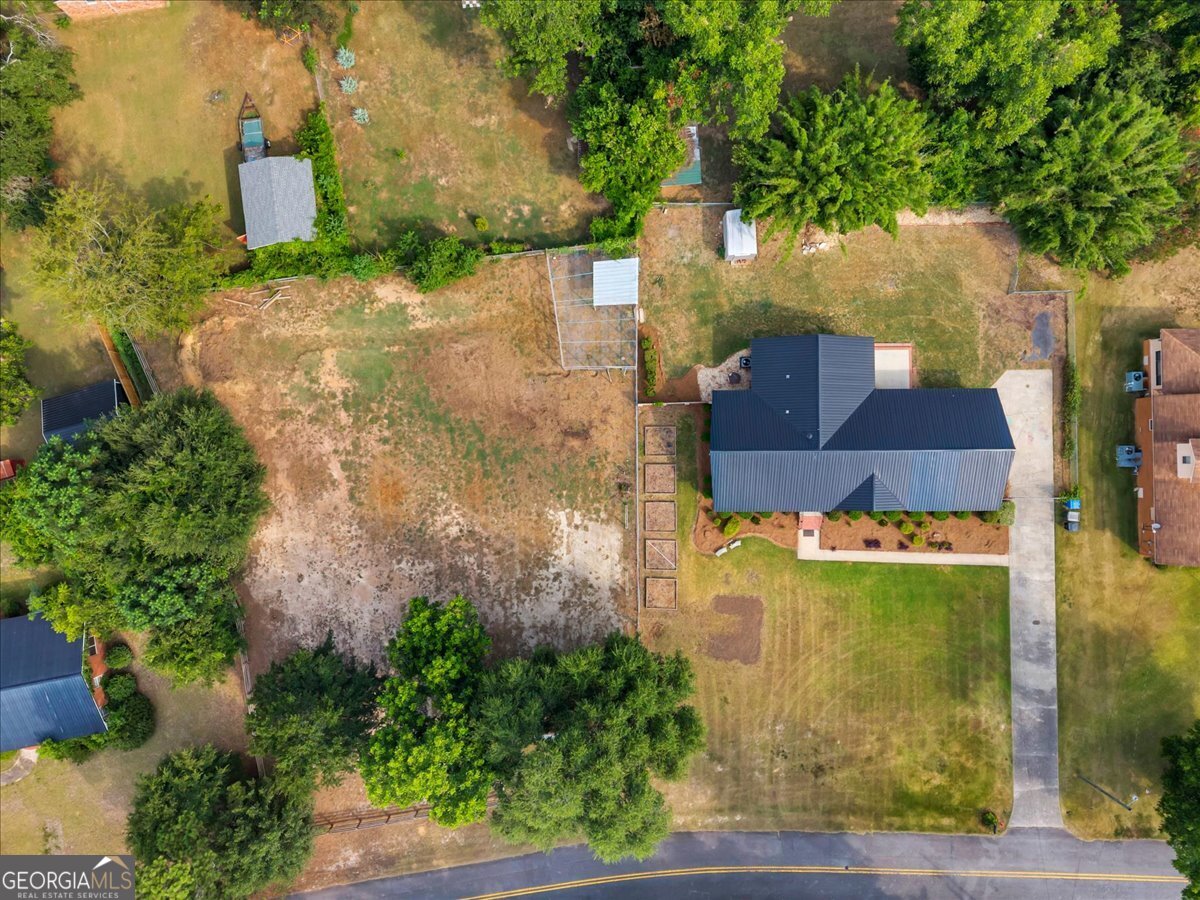 2205 Stonewall Street Property Photo 2