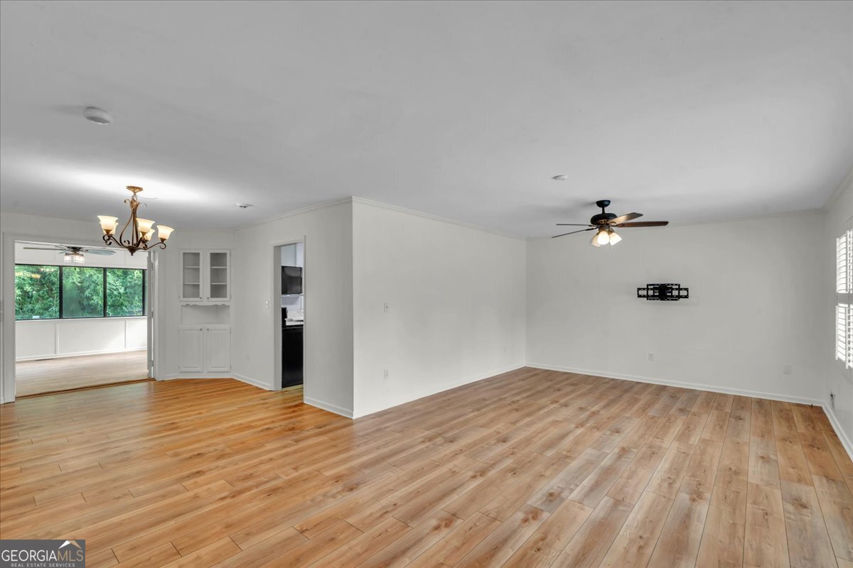 2205 Stonewall Street Property Photo 9