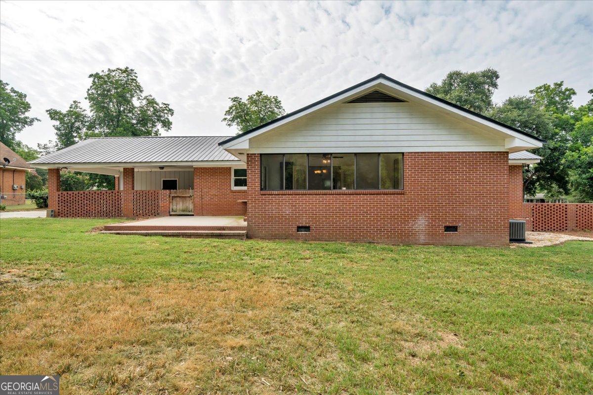 2205 Stonewall Street Property Photo 37