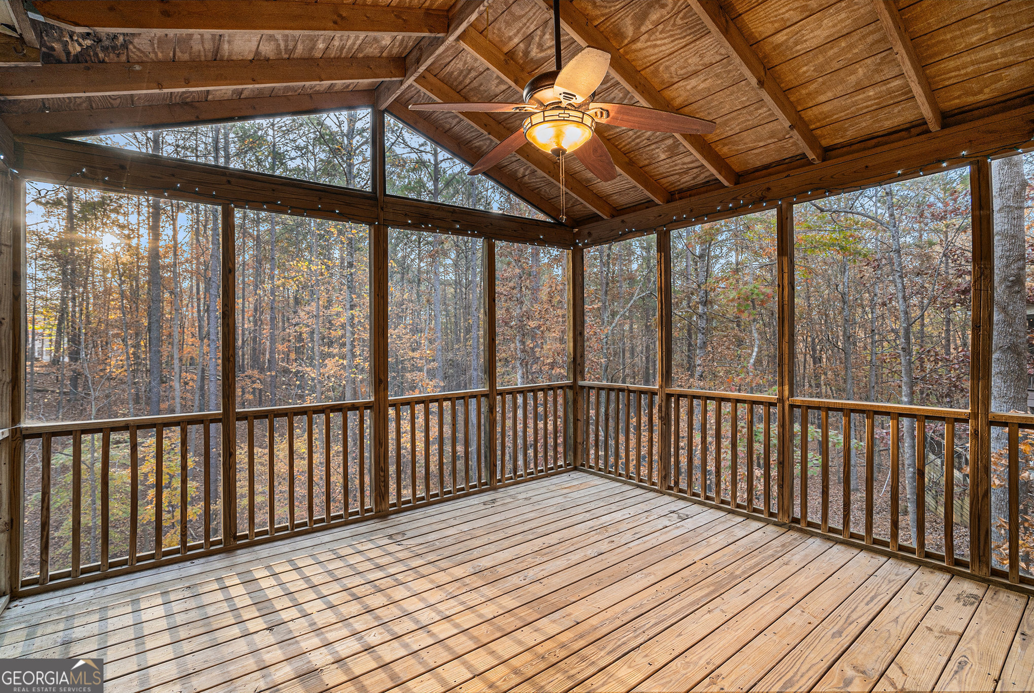 523 Sycamore Point Property Photo 33