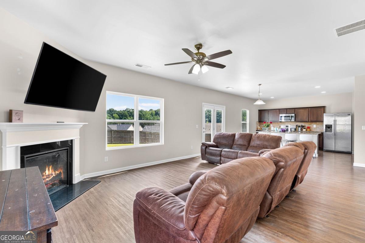 2052 Massey Lane Property Photo 22