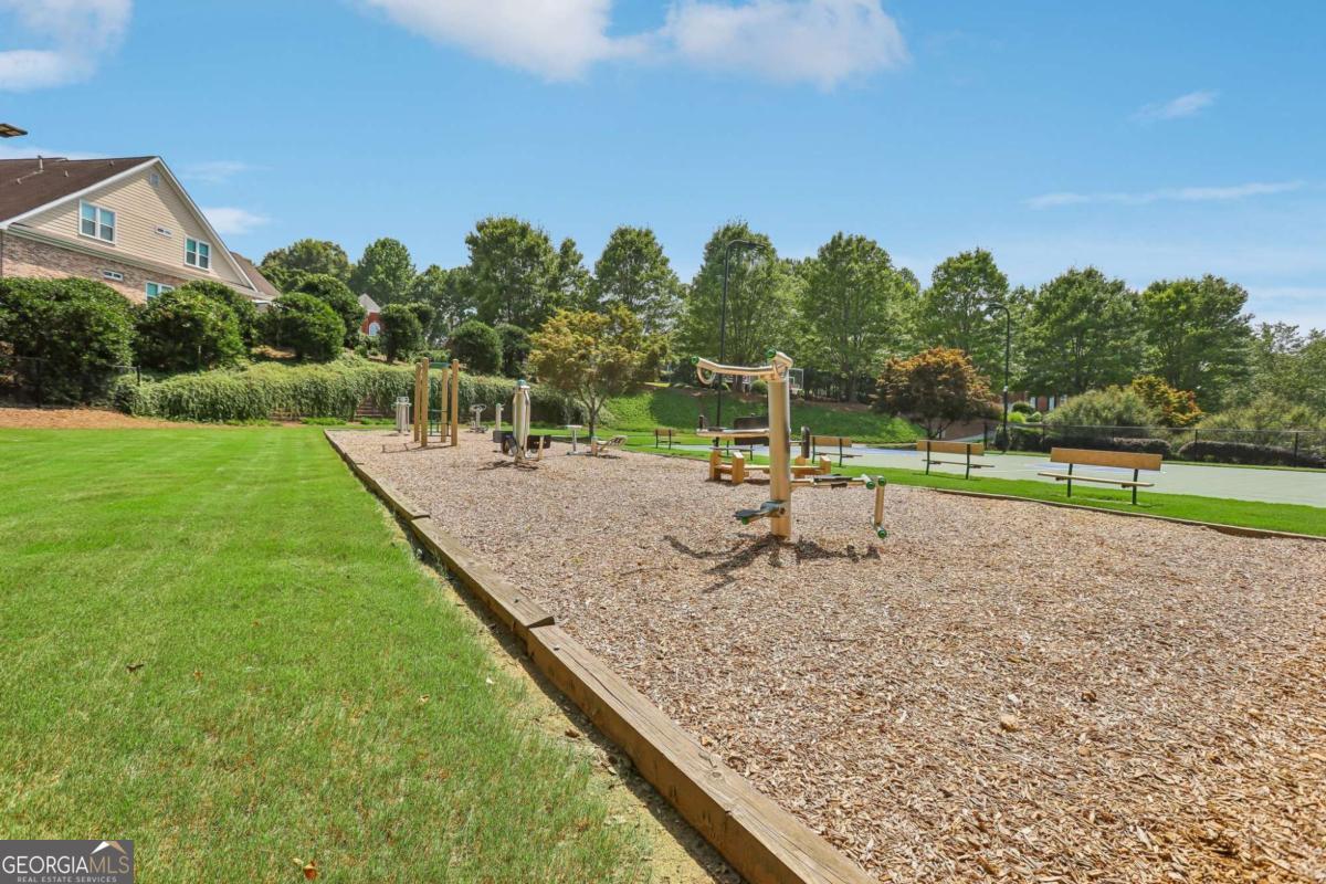 7 Adelaide Crossing Property Photo 57