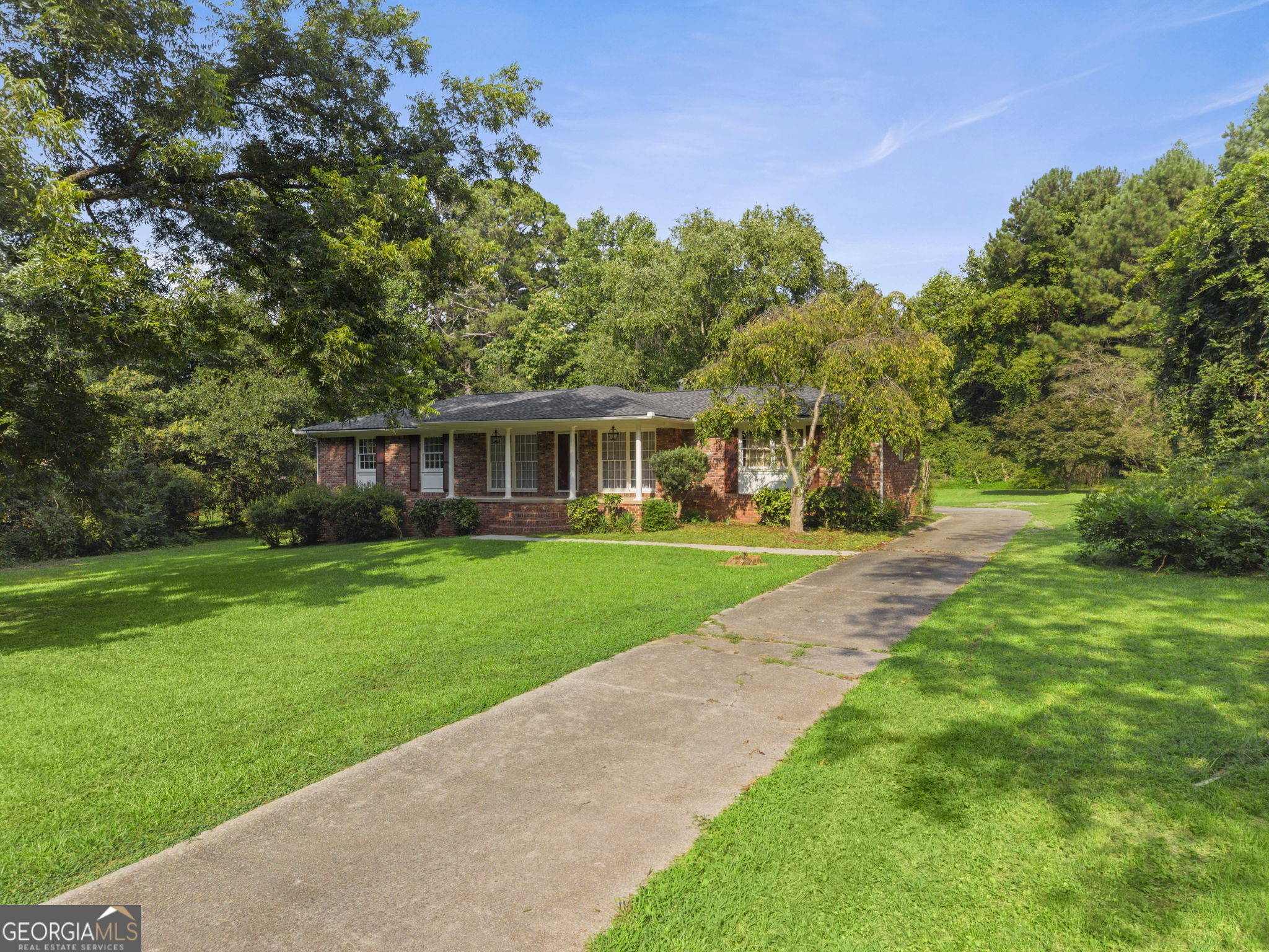 4306 Bouldercrest Road Property Photo 3