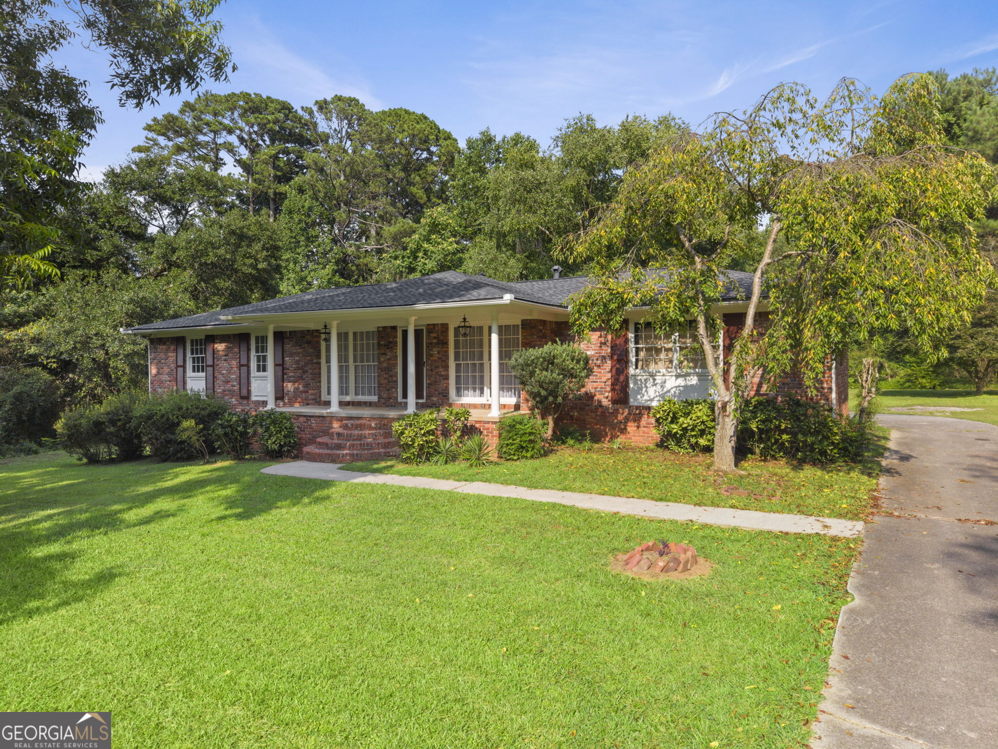4306 Bouldercrest Road Property Photo 4