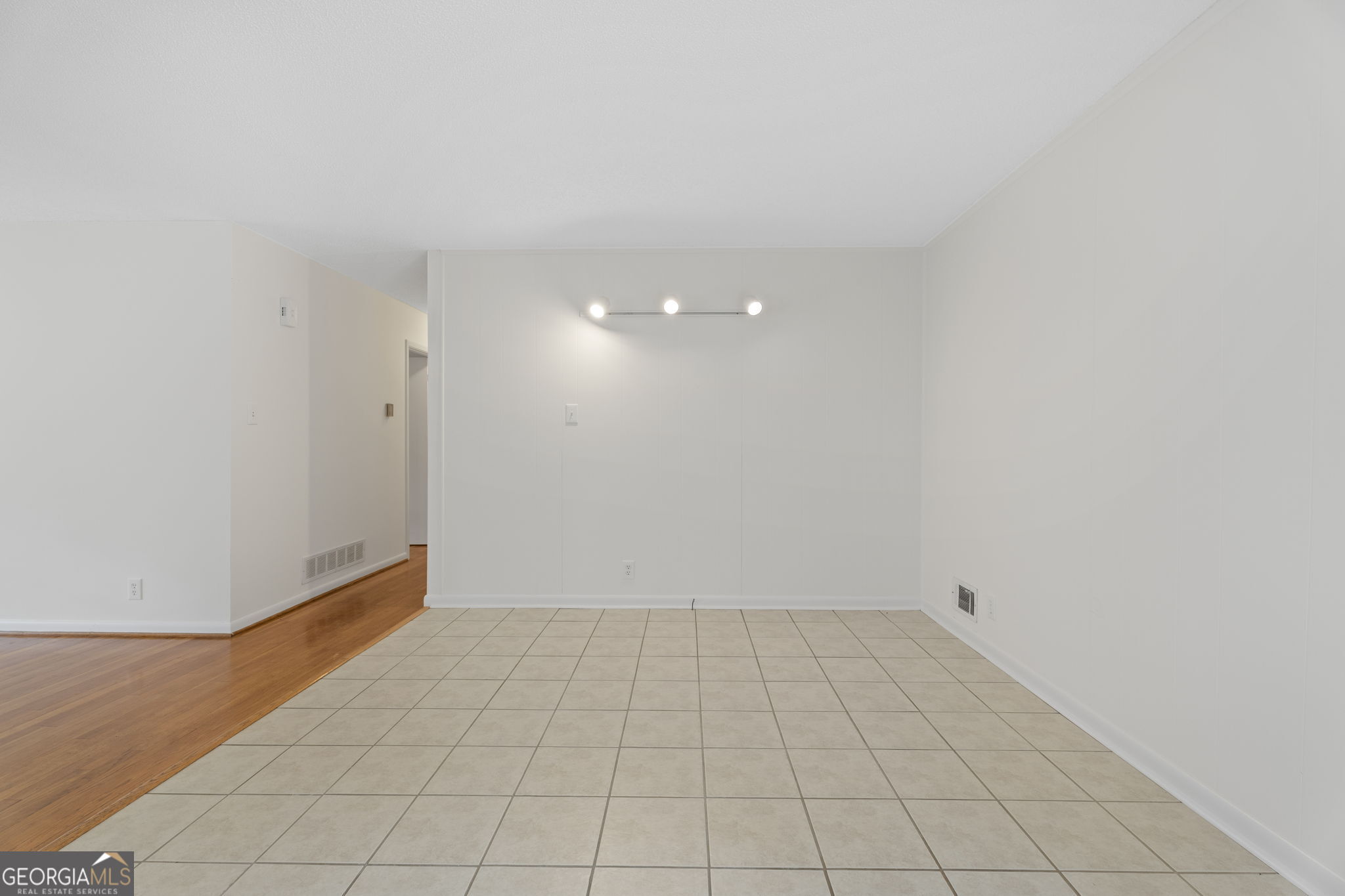 4306 Bouldercrest Road Property Photo 18