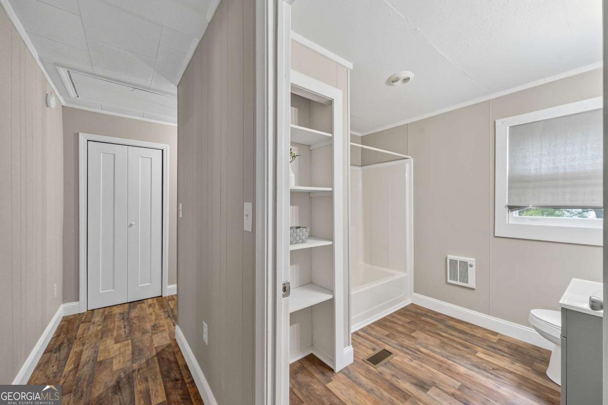 167 South Street Property Photo 12