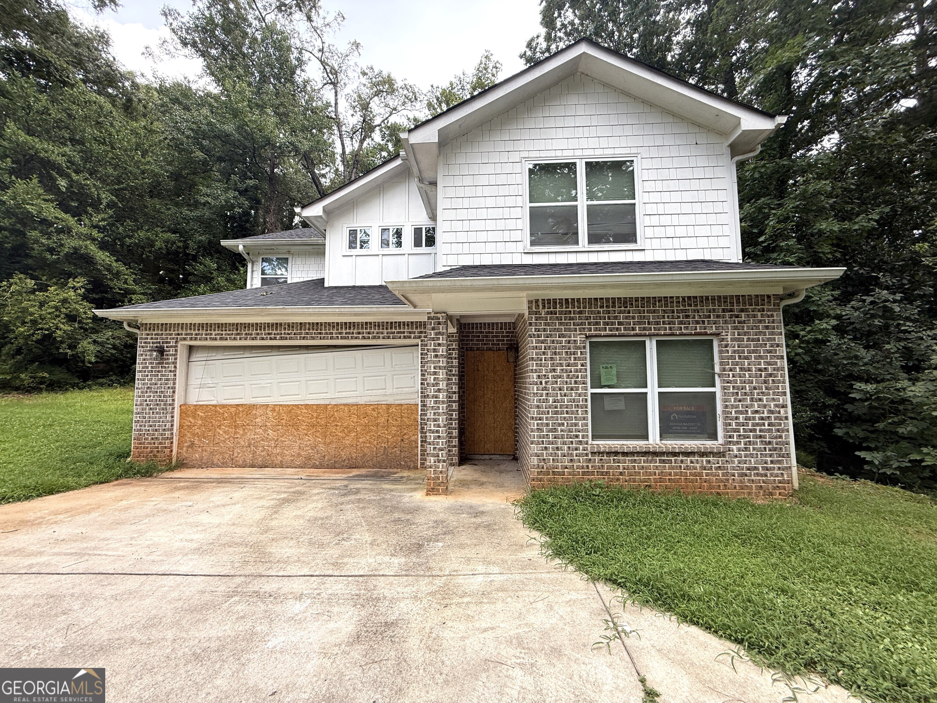2152 Lilac Lane Property Photo 1