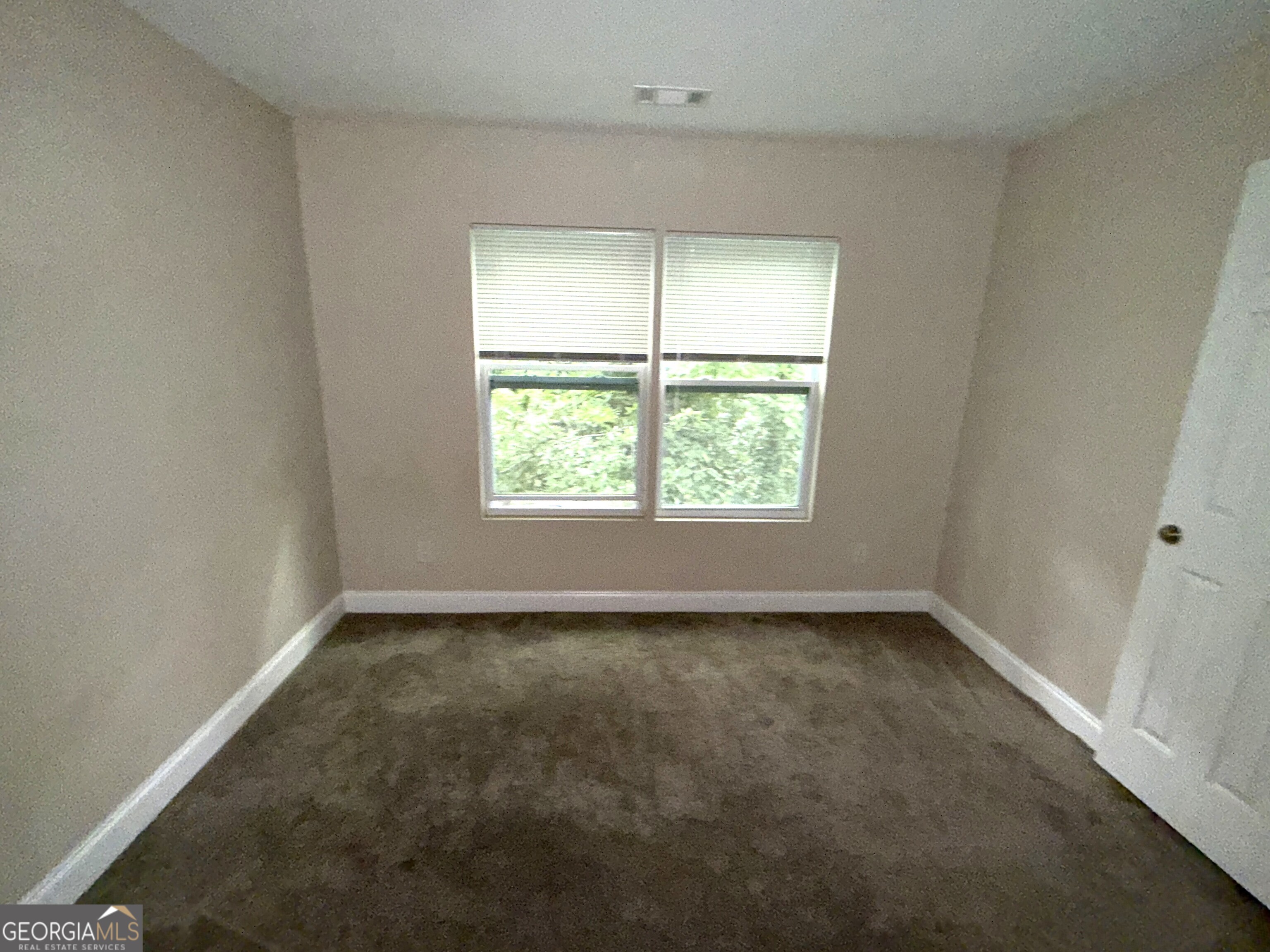 2152 Lilac Lane Property Photo 15