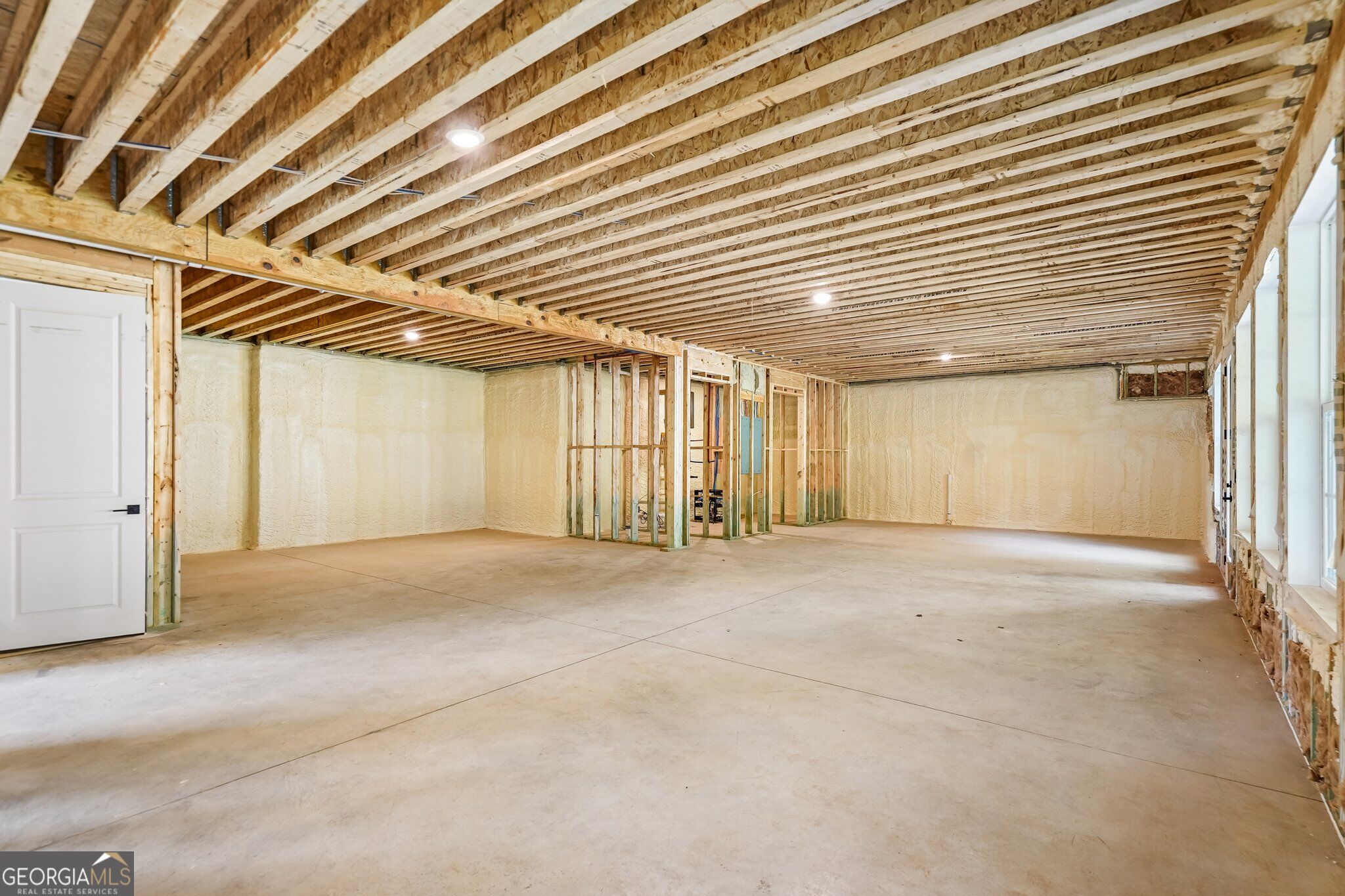 570 Power Avenue Property Photo 55