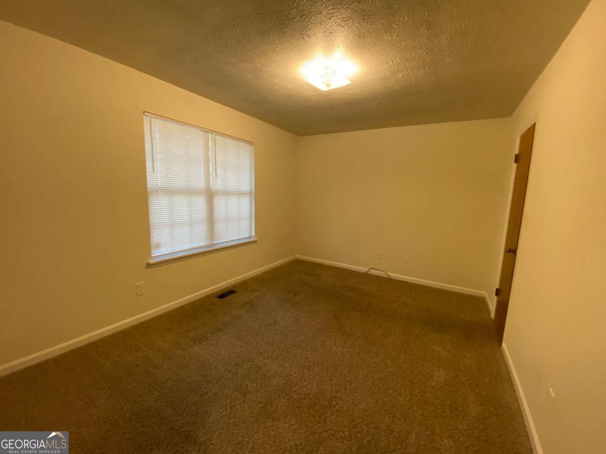2500 Washington Street Property Photo 4
