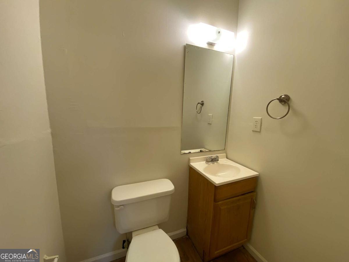 2500 Washington Street Property Photo 7