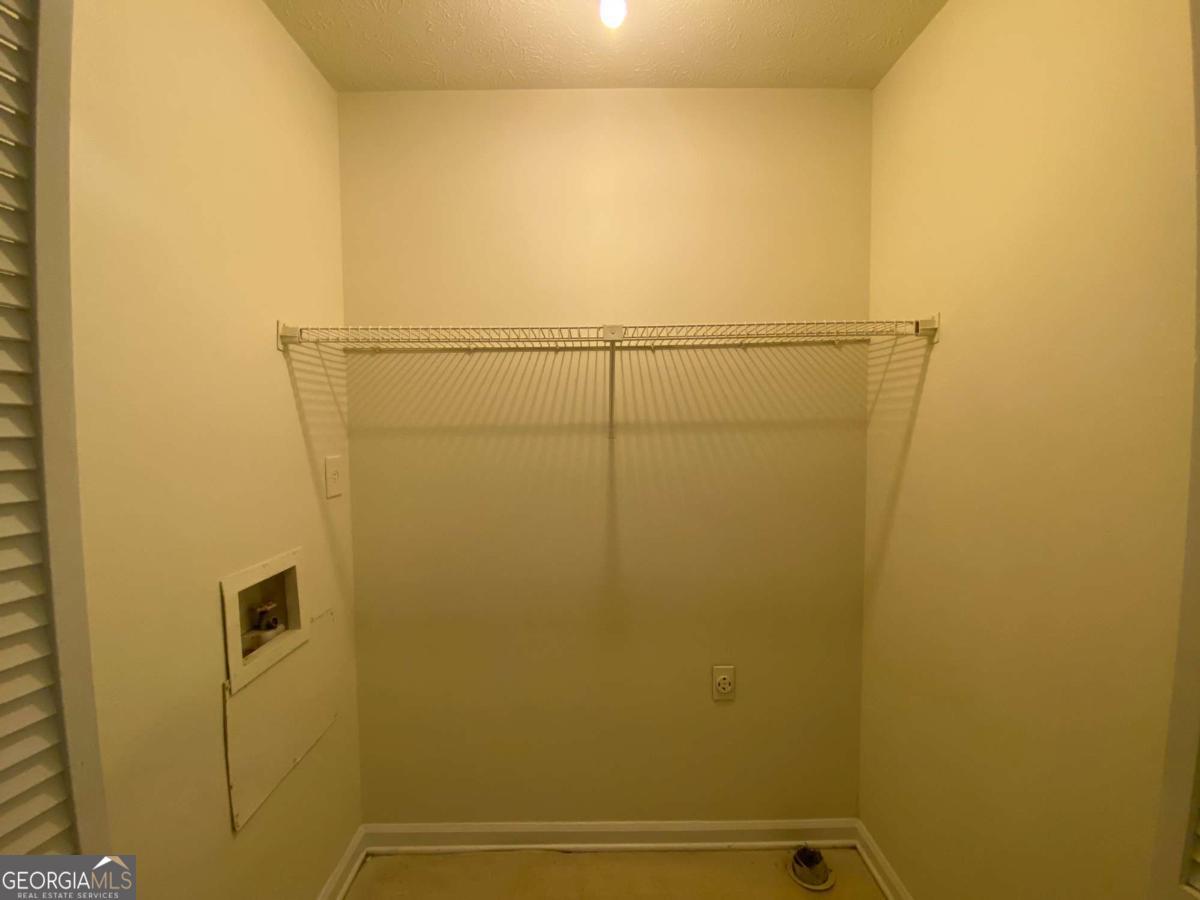 2500 Washington Street Property Photo 8