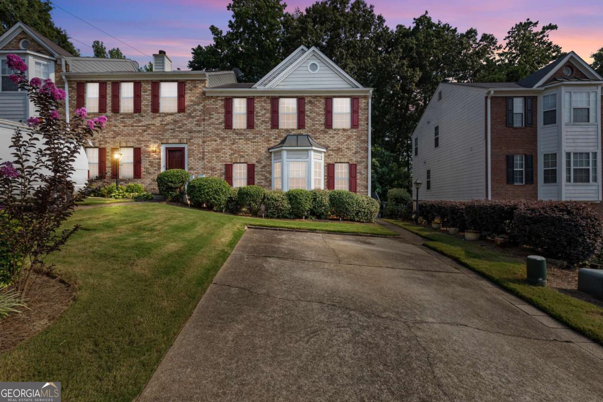 2505 Thorngate Drive Property Photo 1