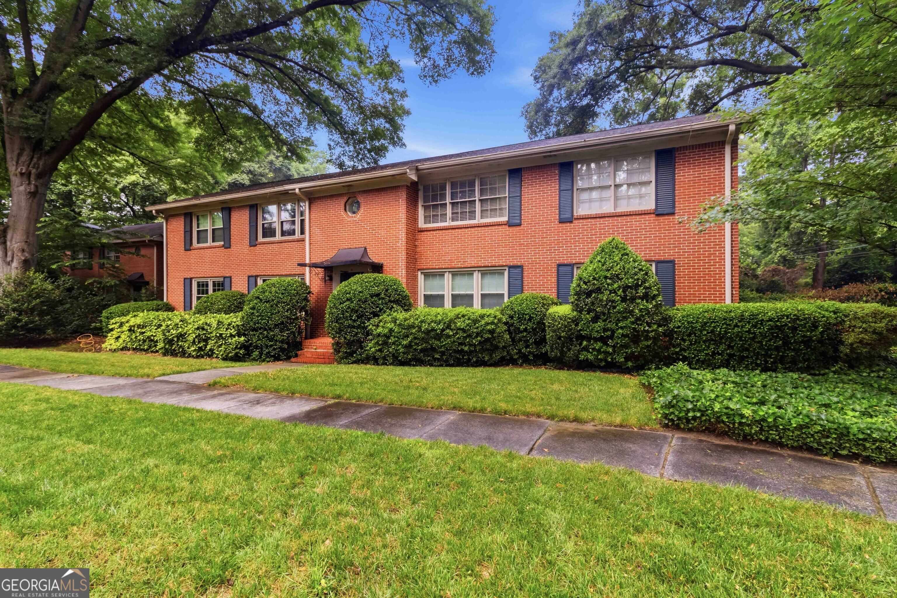 425 Lindbergh Drive # G1 Property Photo 14