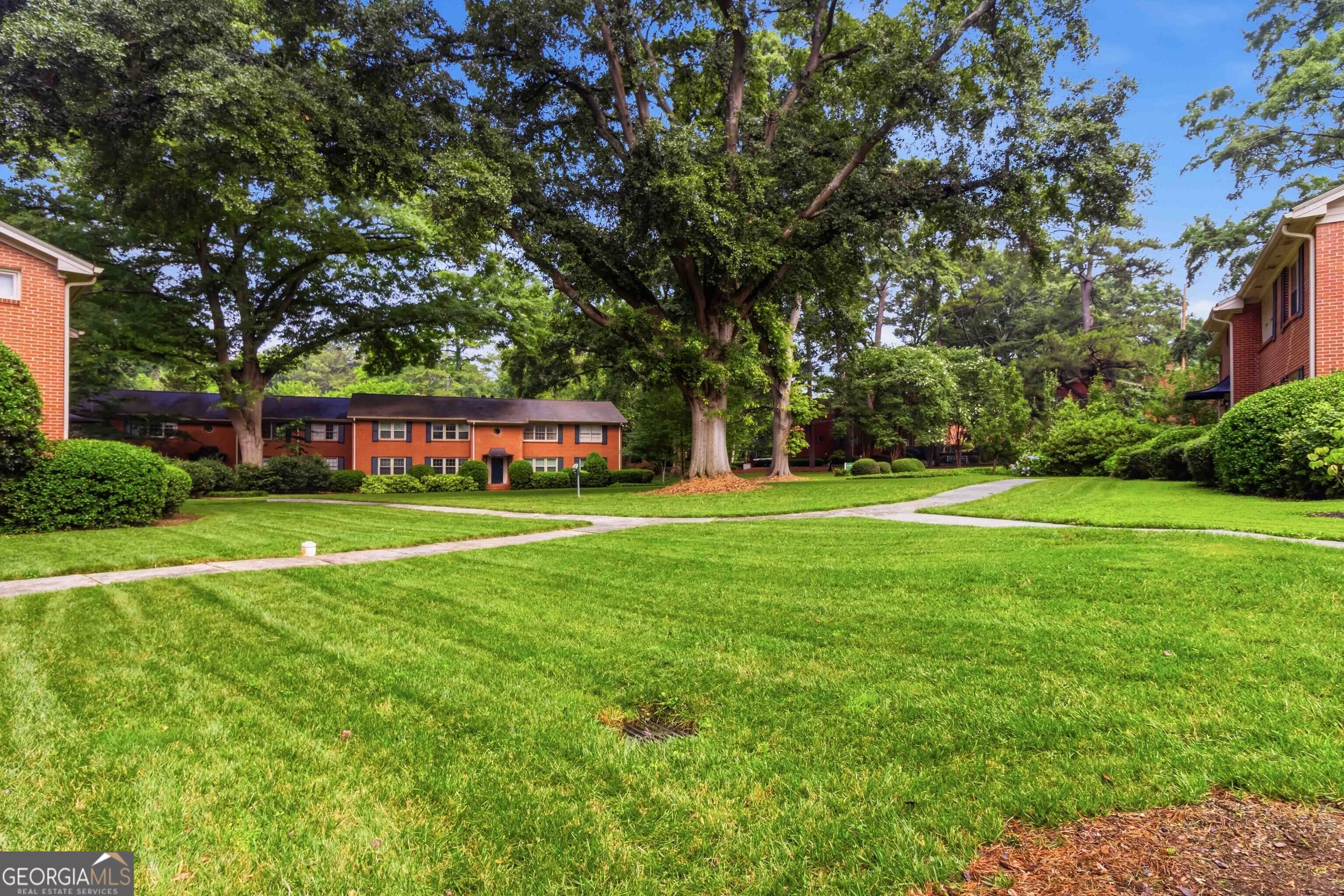 425 Lindbergh Drive # G1 Property Photo 19