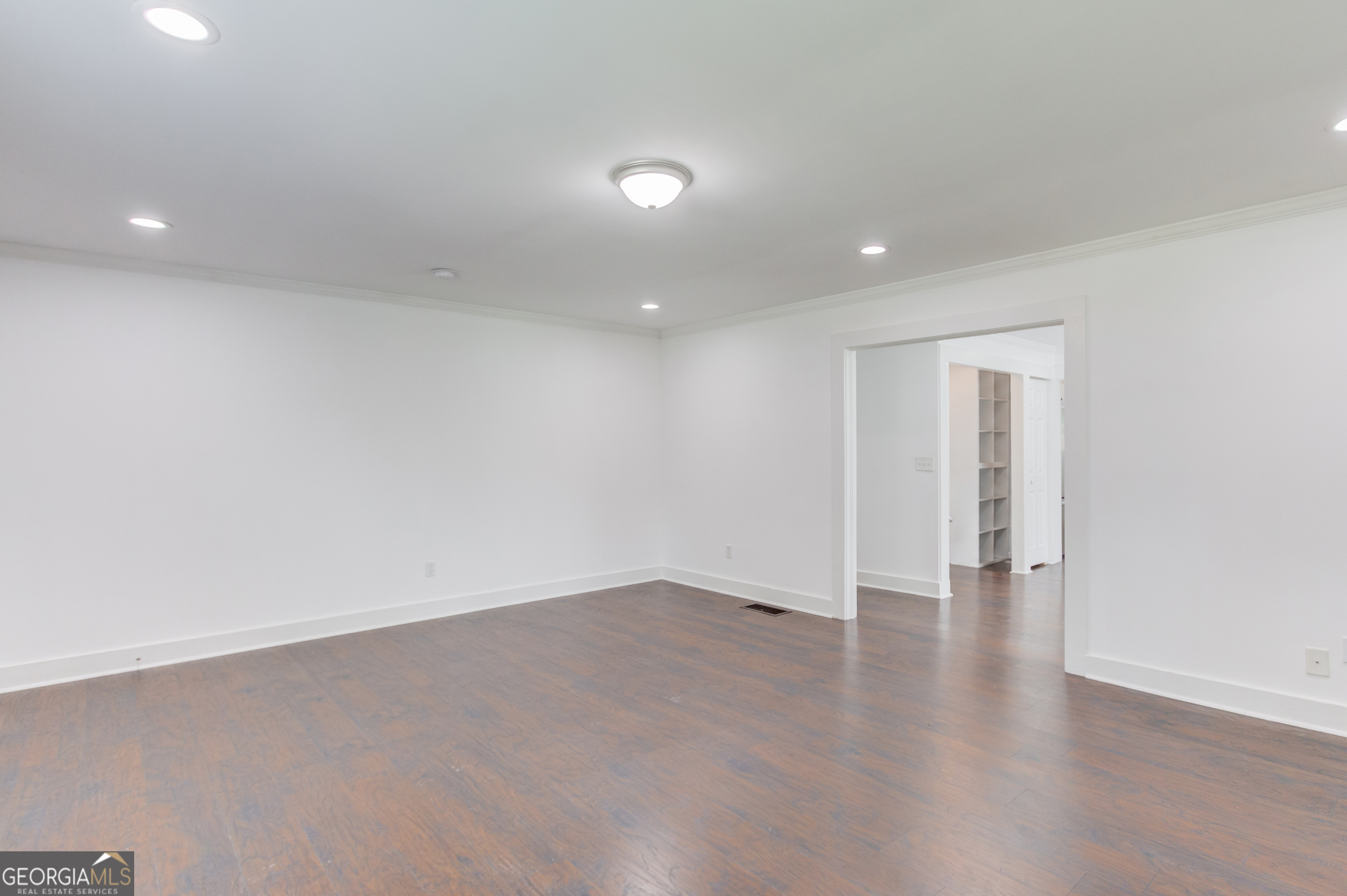 170 Shields Street Property Photo 7