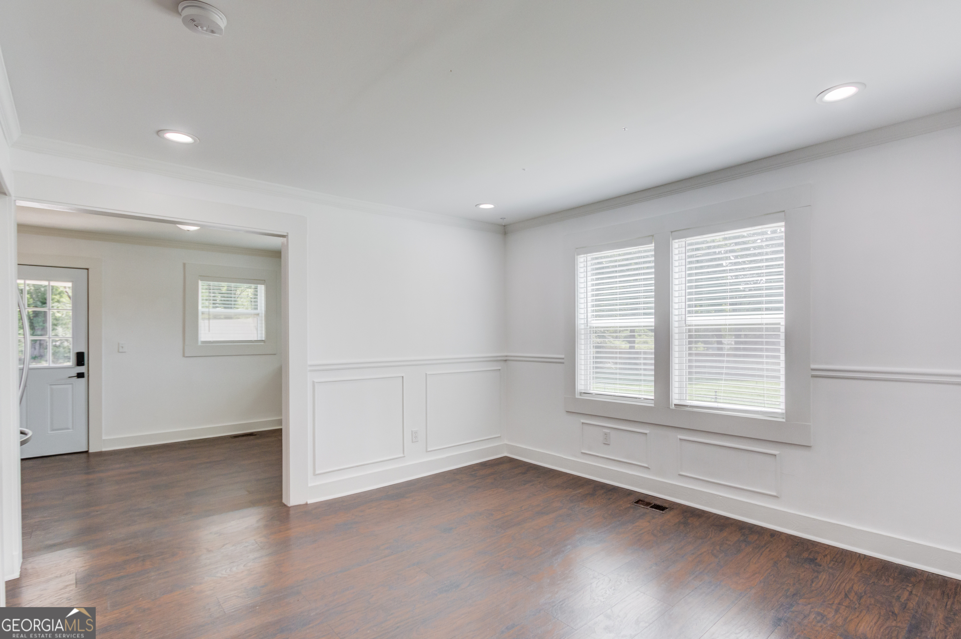 170 Shields Street Property Photo 8