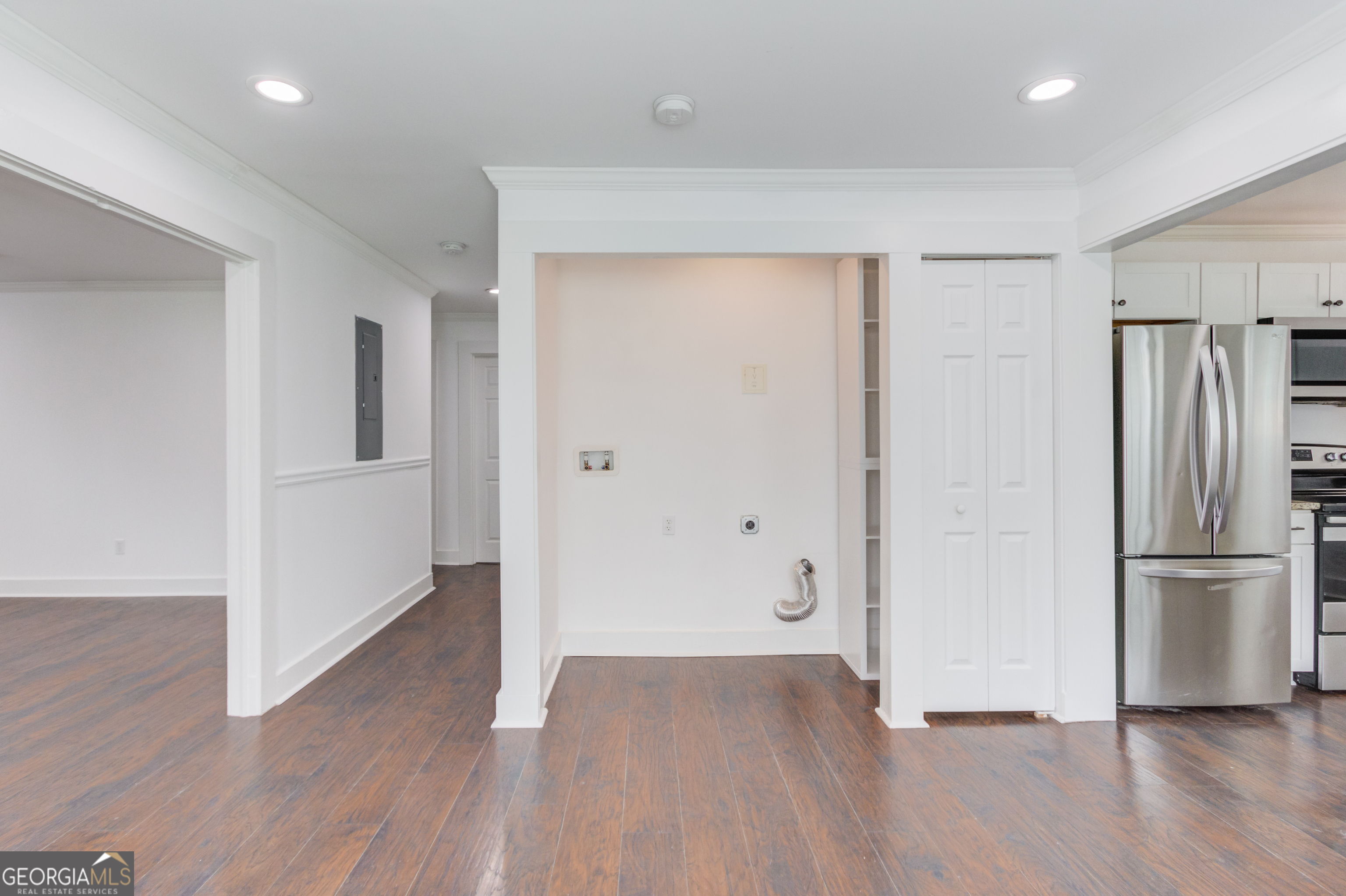 170 Shields Street Property Photo 9