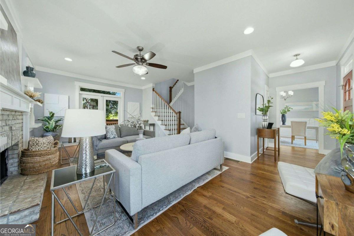 1303 Egan Way Property Photo 6