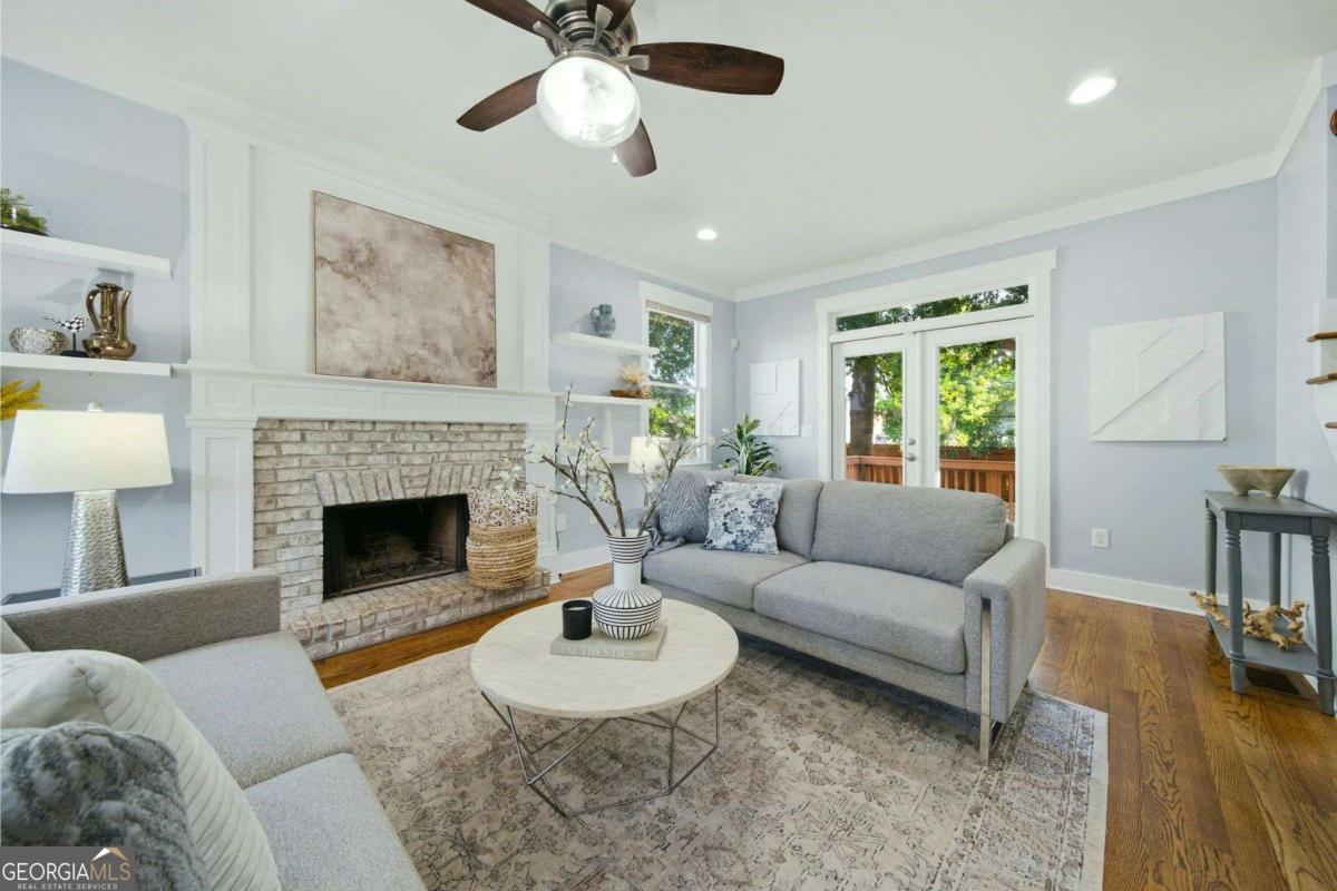 1303 Egan Way Property Photo 7