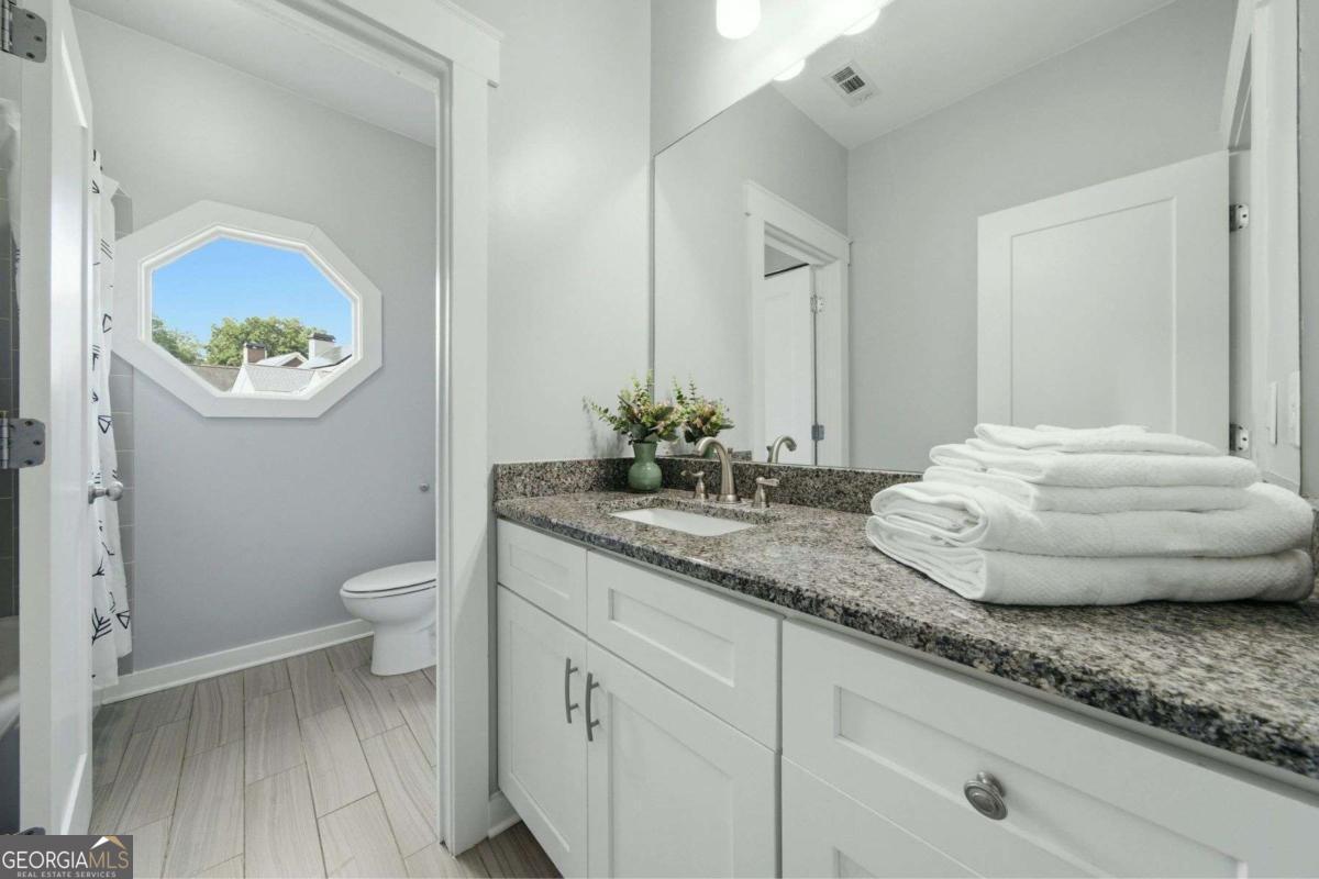 1303 Egan Way Property Photo 27