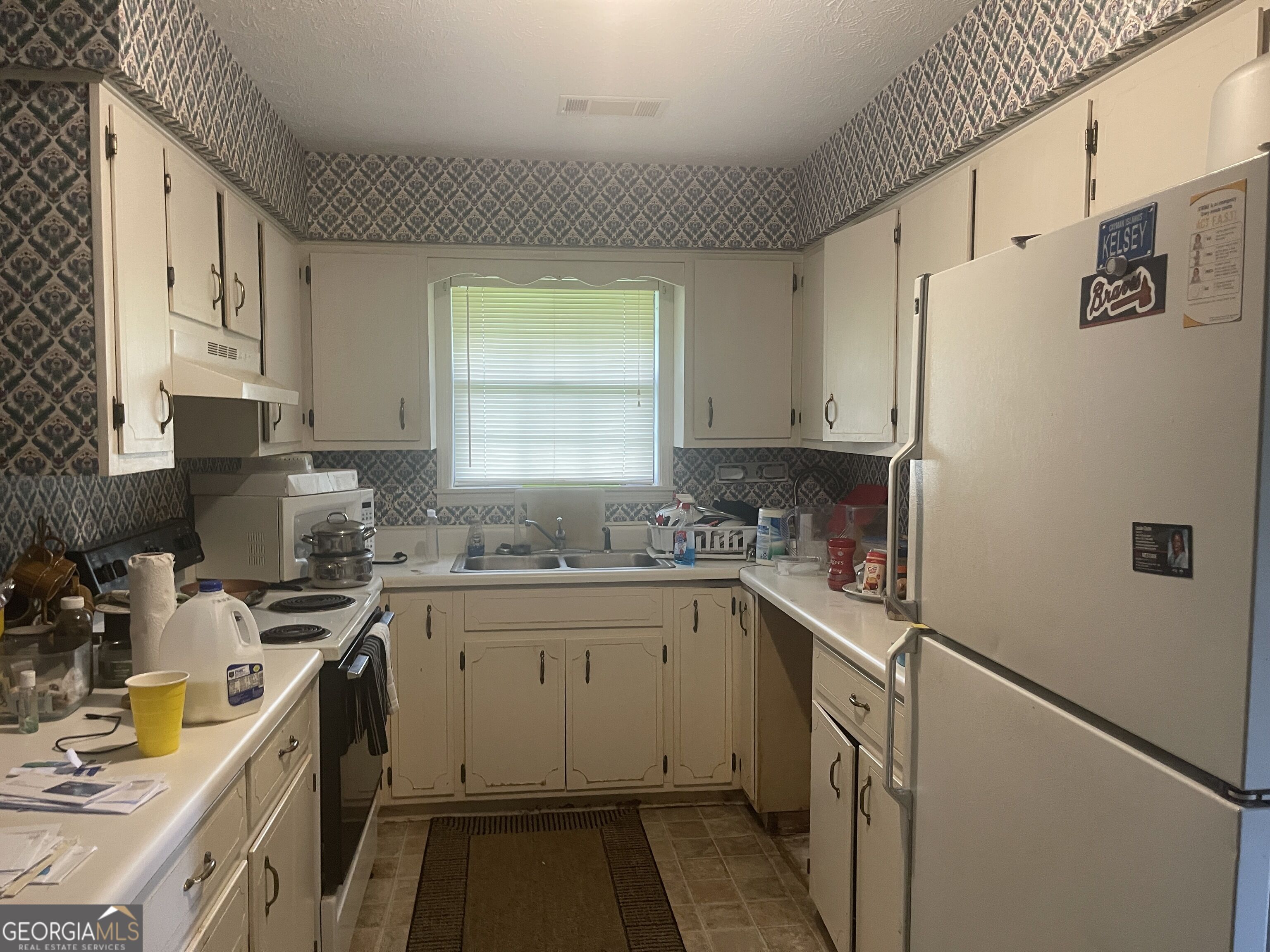 508 Ada Drive Property Photo 4