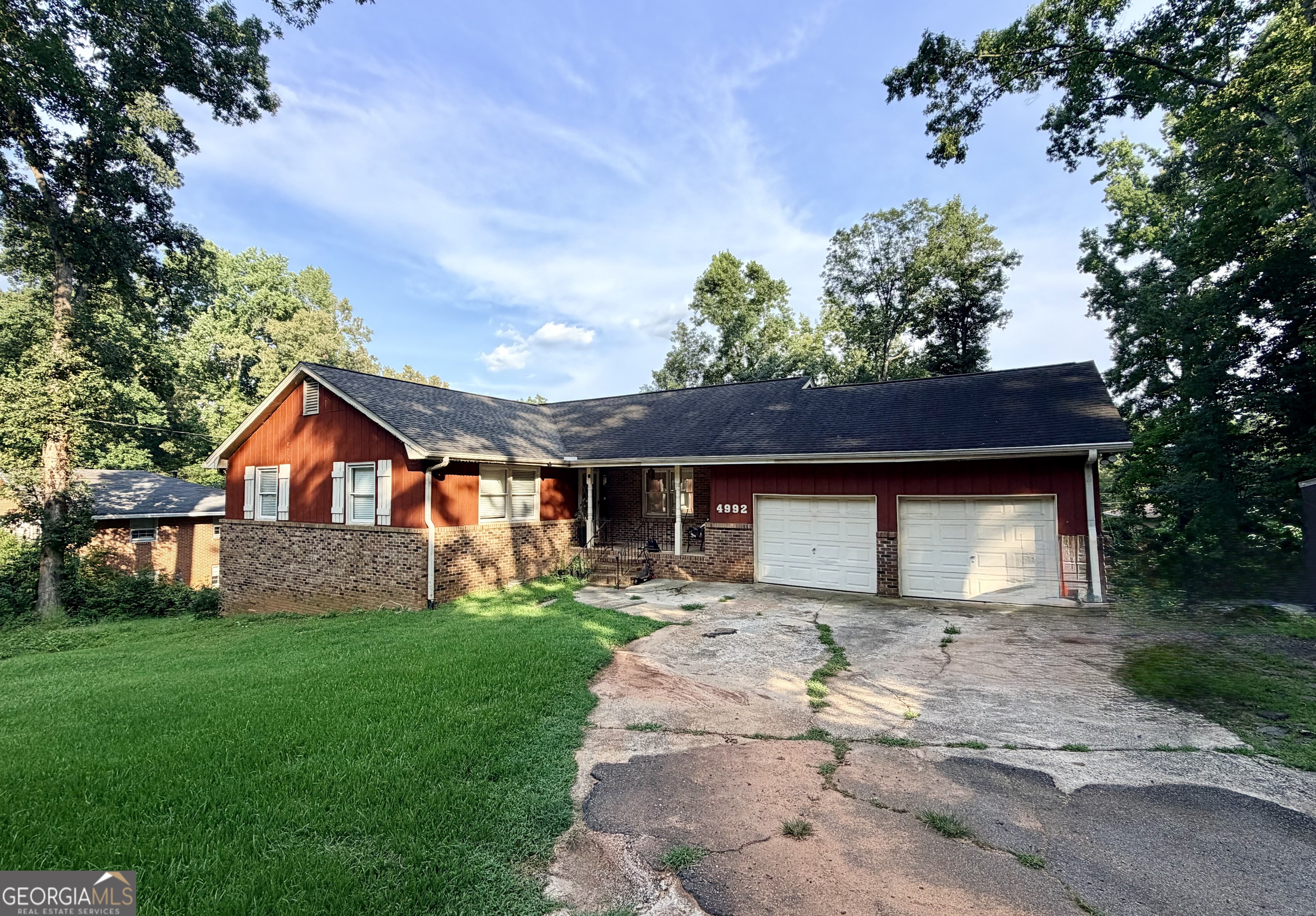 4992 Green Oak Drive SW