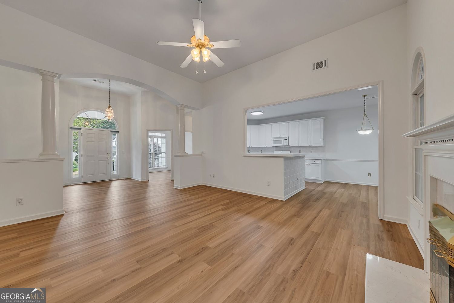 457 Crestview Drive Property Photo 8