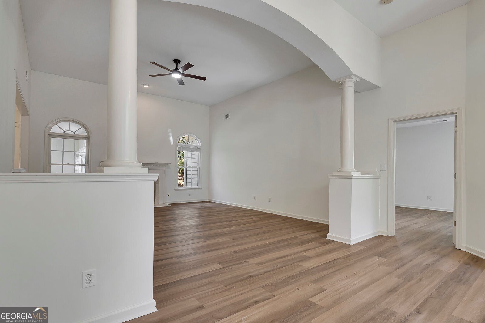 457 Crestview Drive Property Photo 8