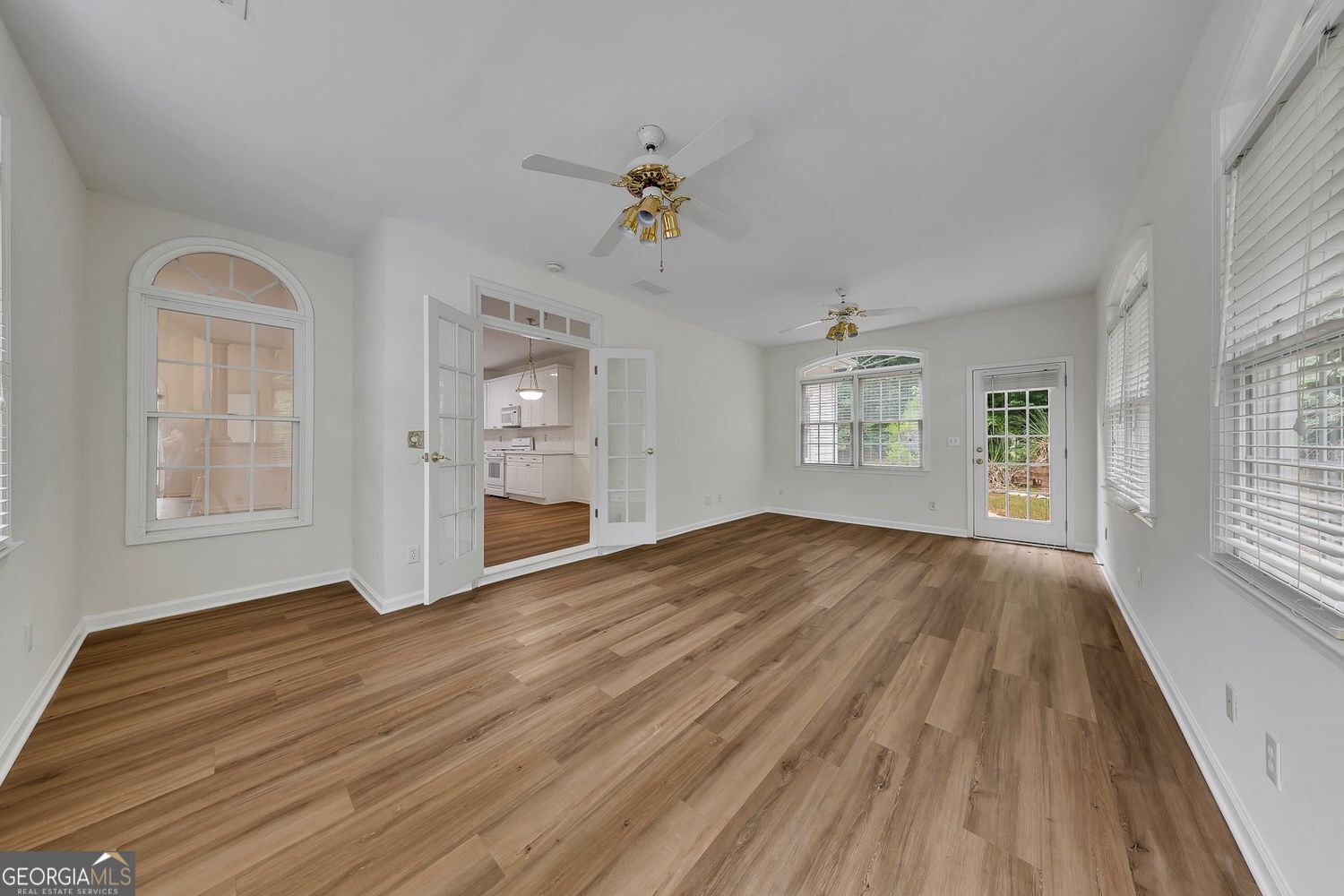 457 Crestview Drive Property Photo 18