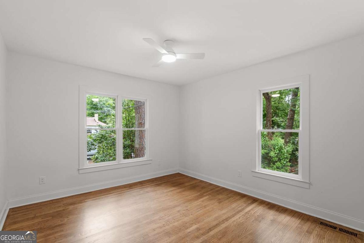 65 Roseclair Drive Se Property Photo 21