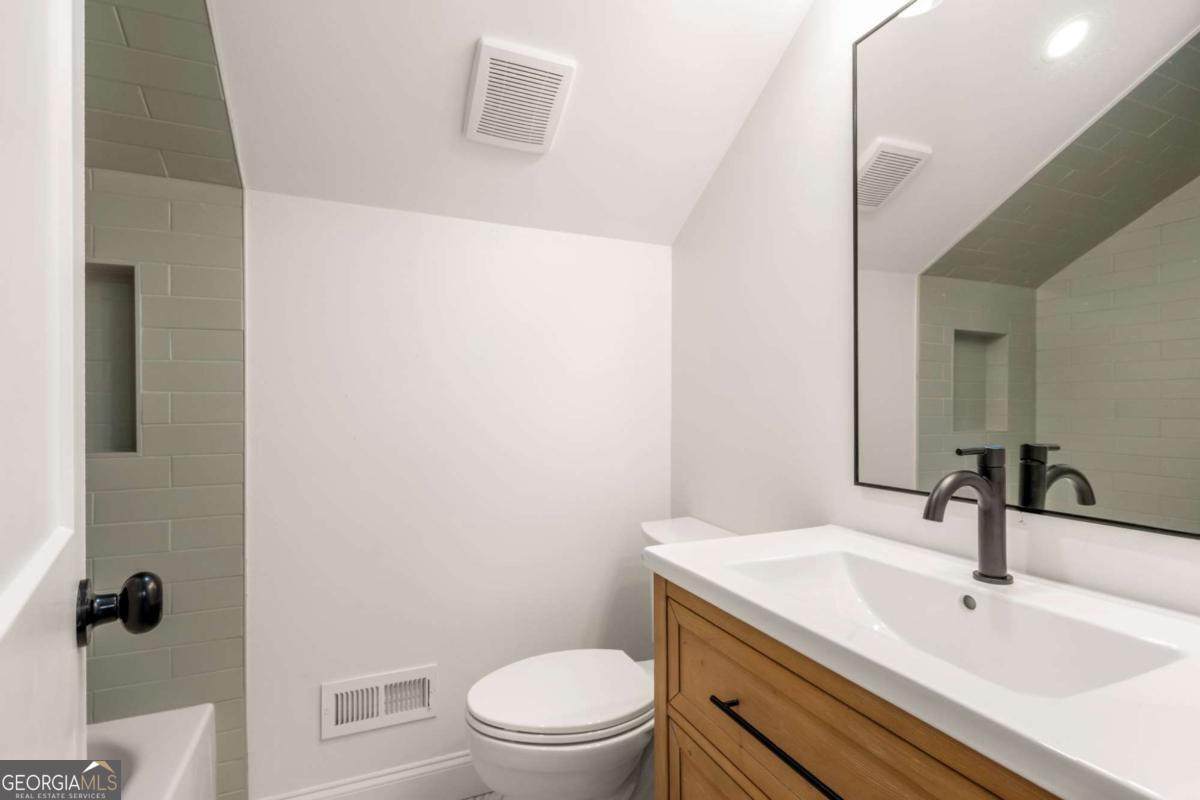 65 Roseclair Drive Se Property Photo 35