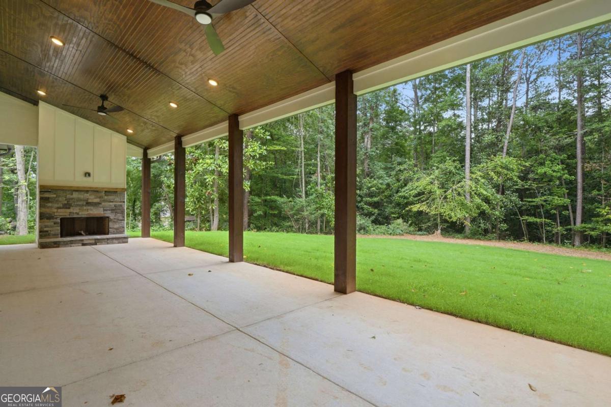 647 S Mccollum Drive Property Photo 38