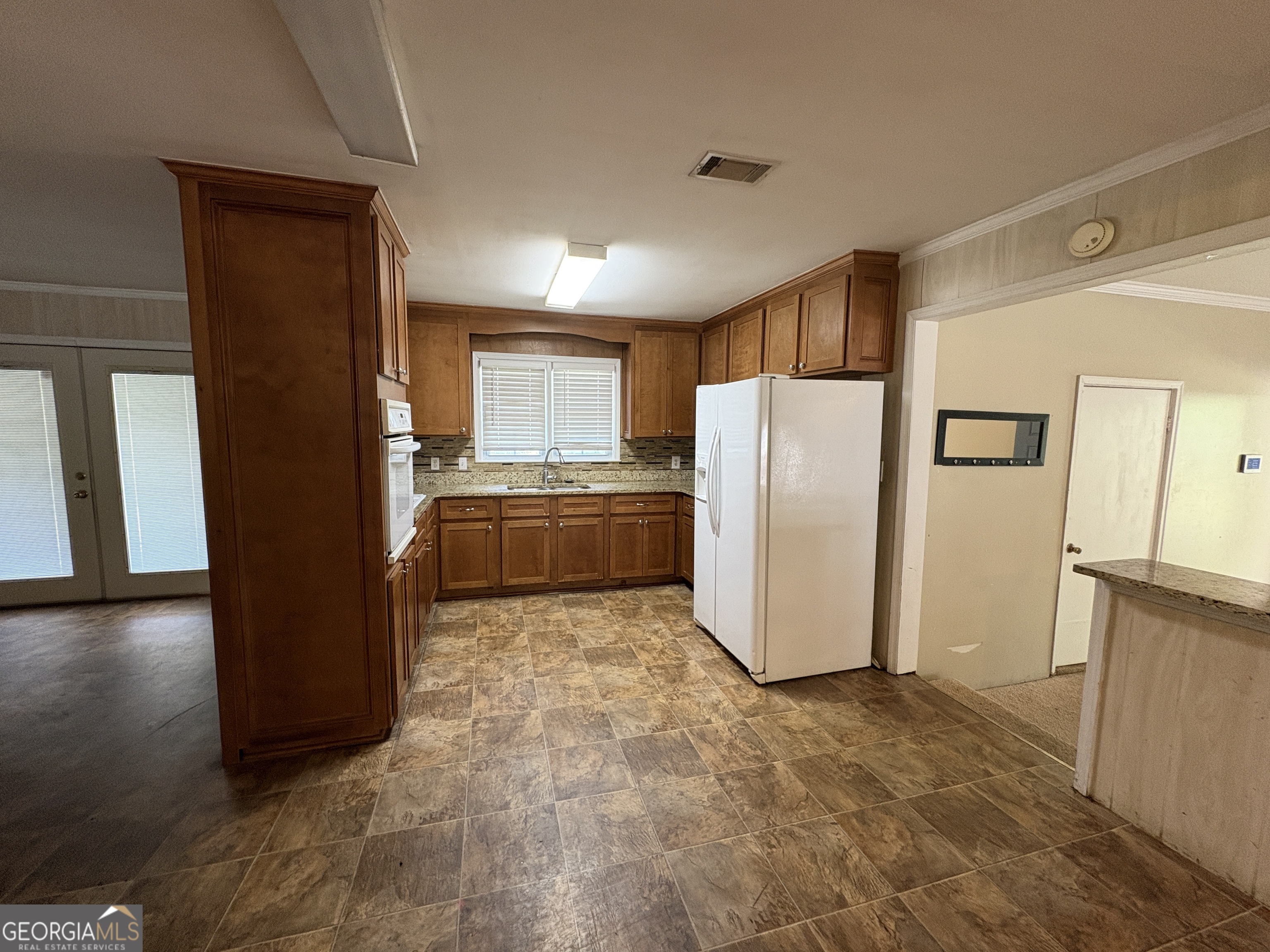 5620 Forest Avenue Property Photo 6