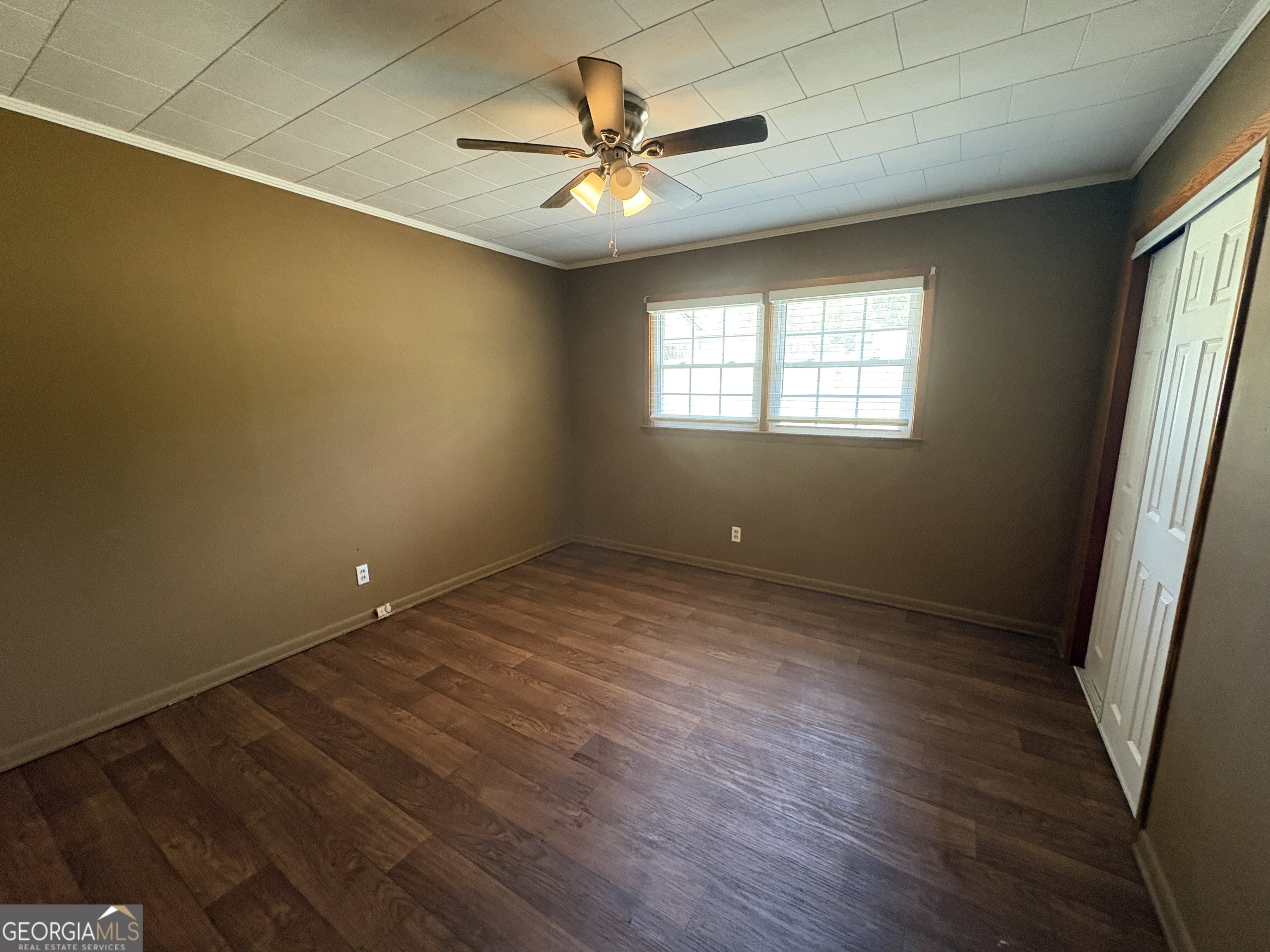 5620 Forest Avenue Property Photo 12
