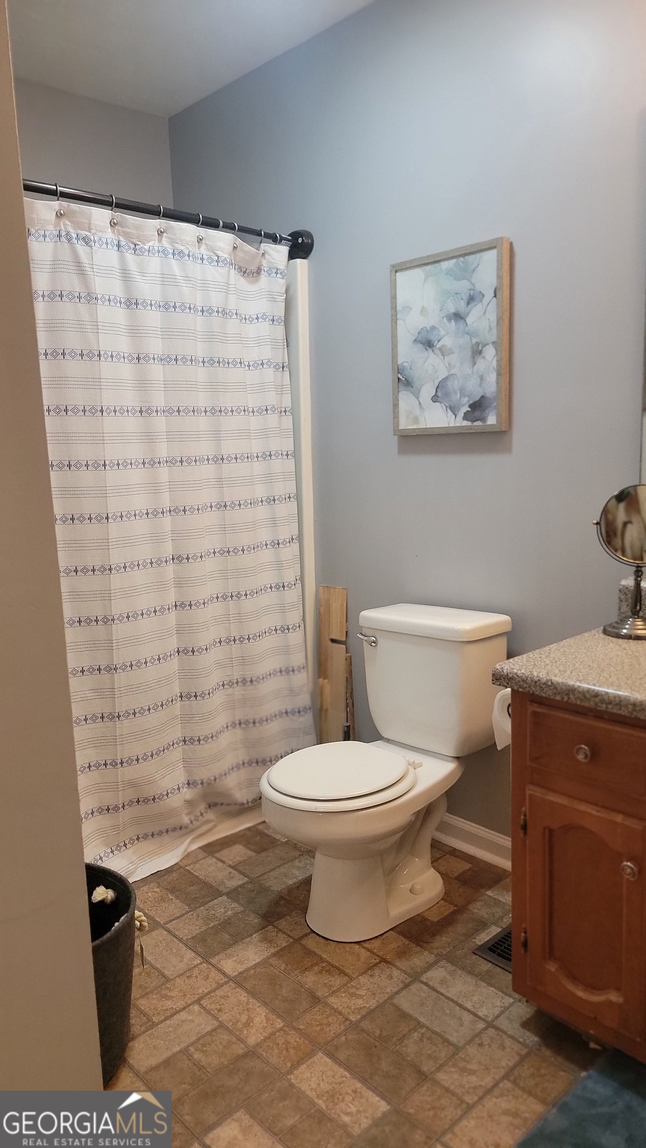 124 Taylors Lane Property Photo 18