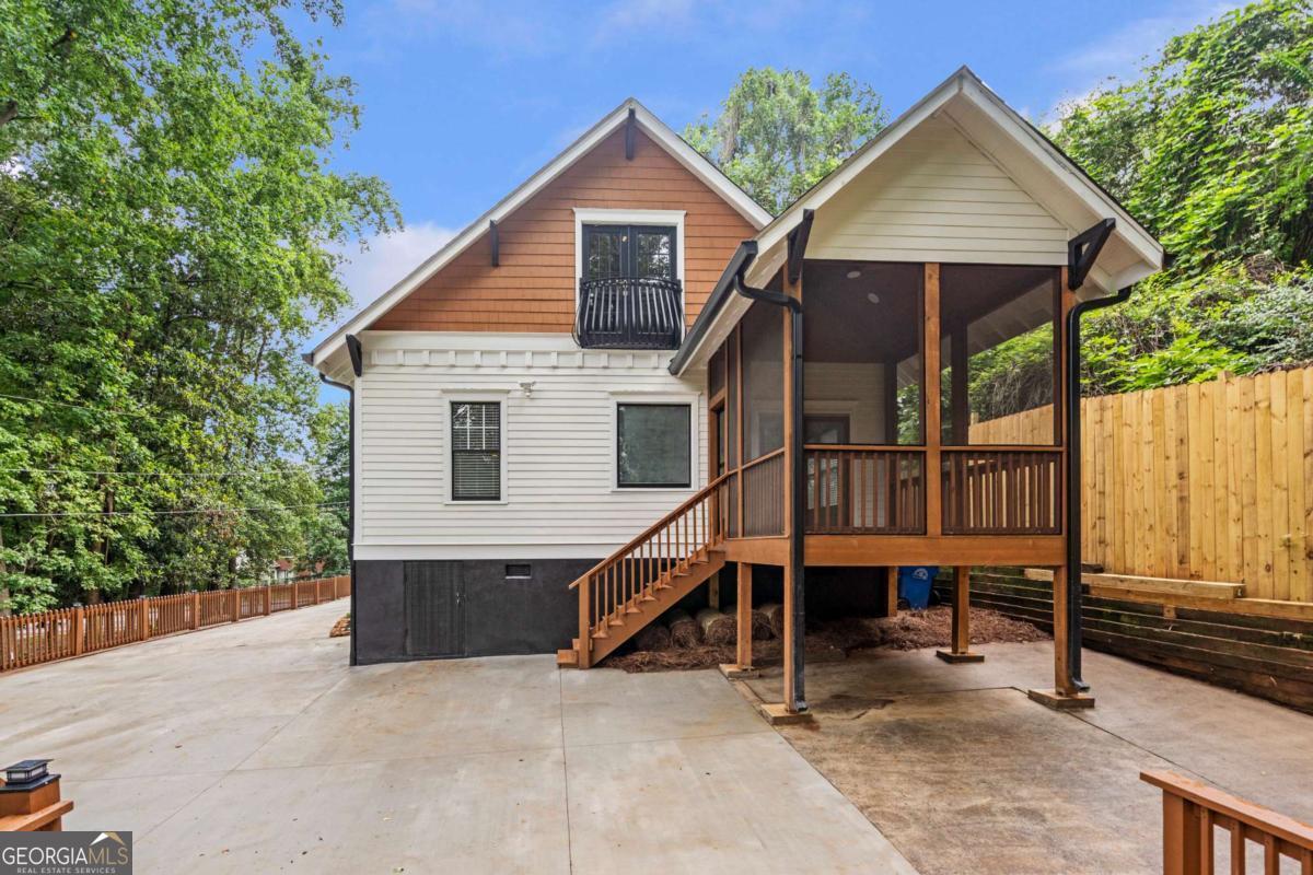 2170 Memorial Drive Se Property Photo 40