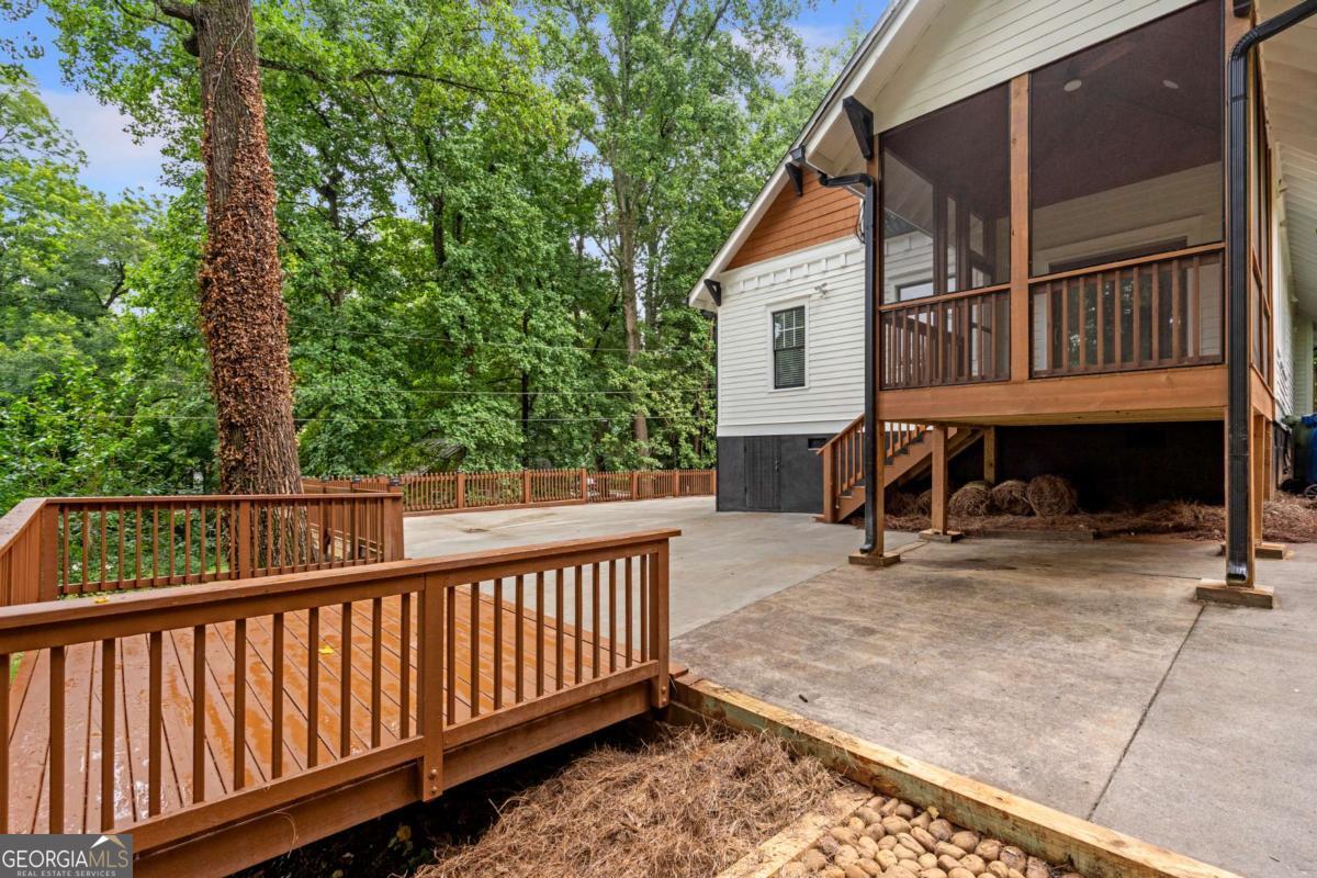2170 Memorial Drive Se Property Photo 43