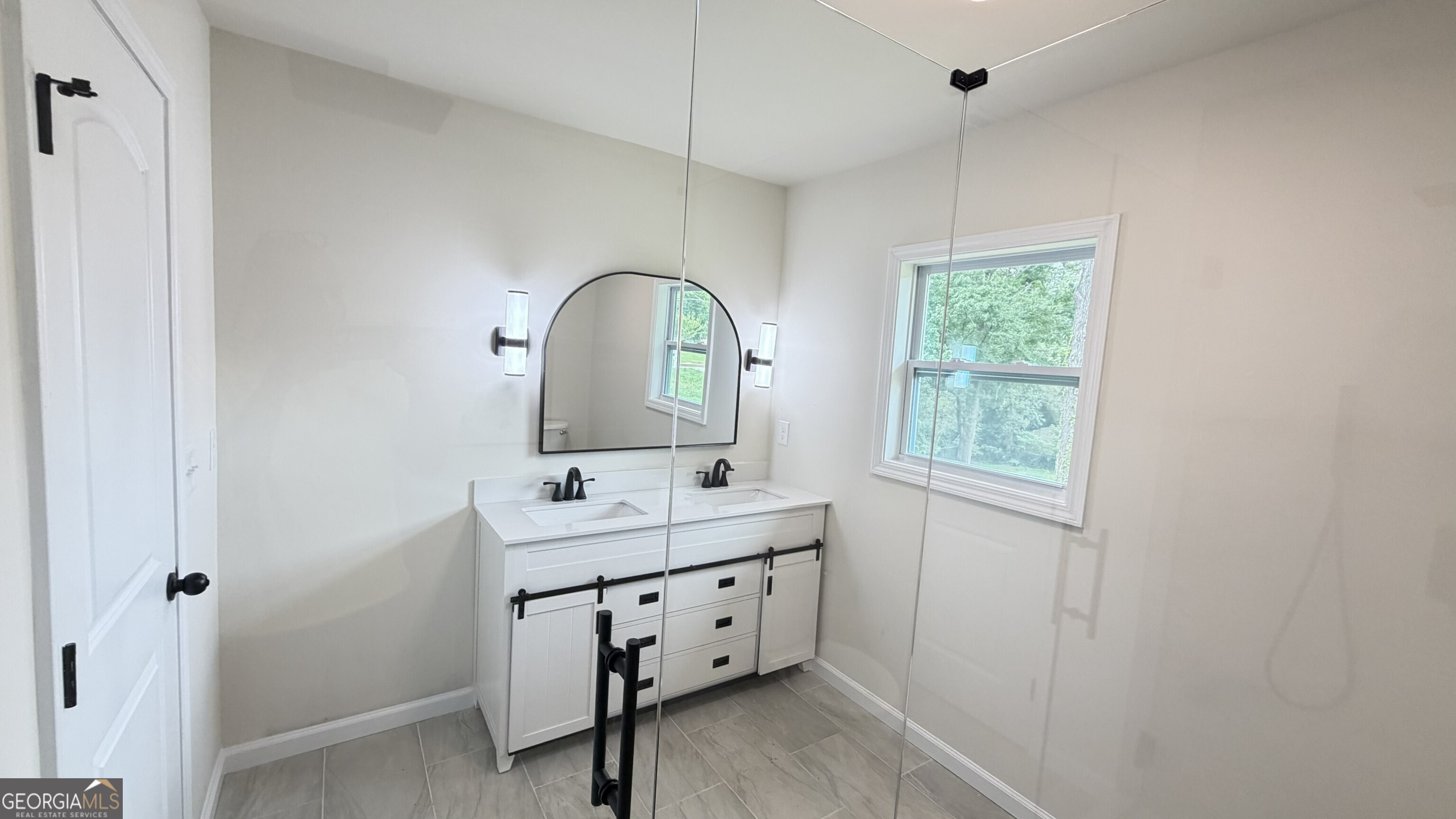 3491 Maplehurst Drive Property Photo 15