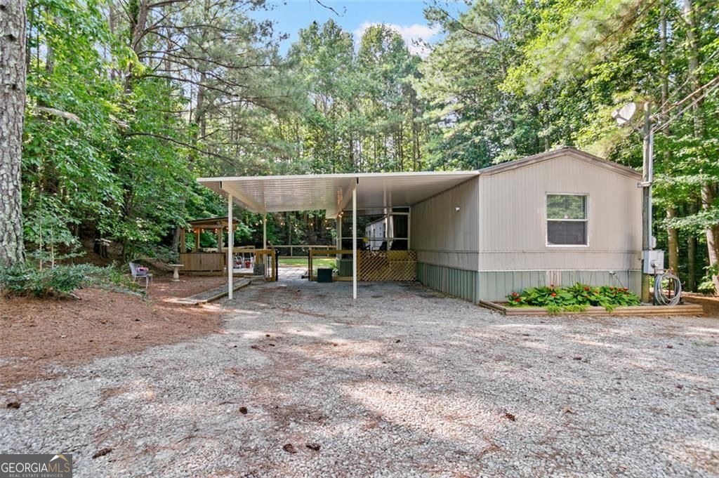 5002 Bee Tree Road Se Property Photo 1