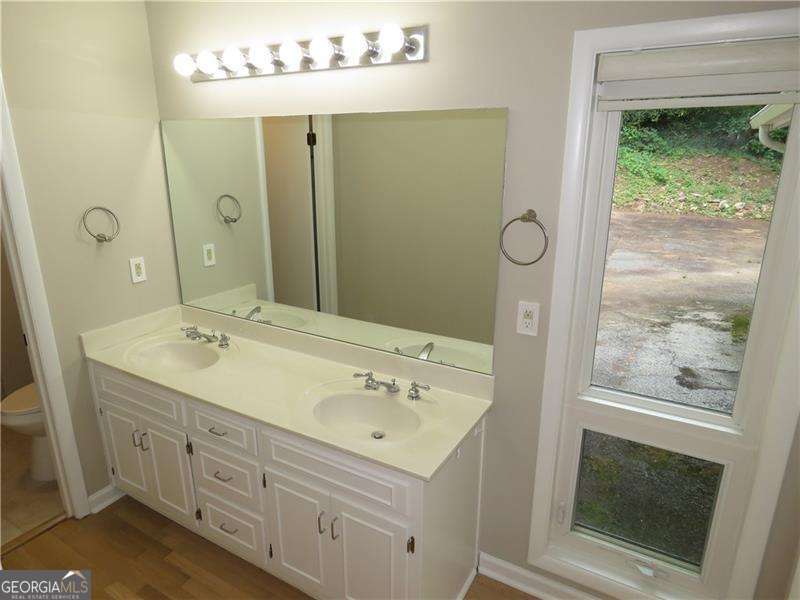 2079 Silversmith Lane Property Photo 27