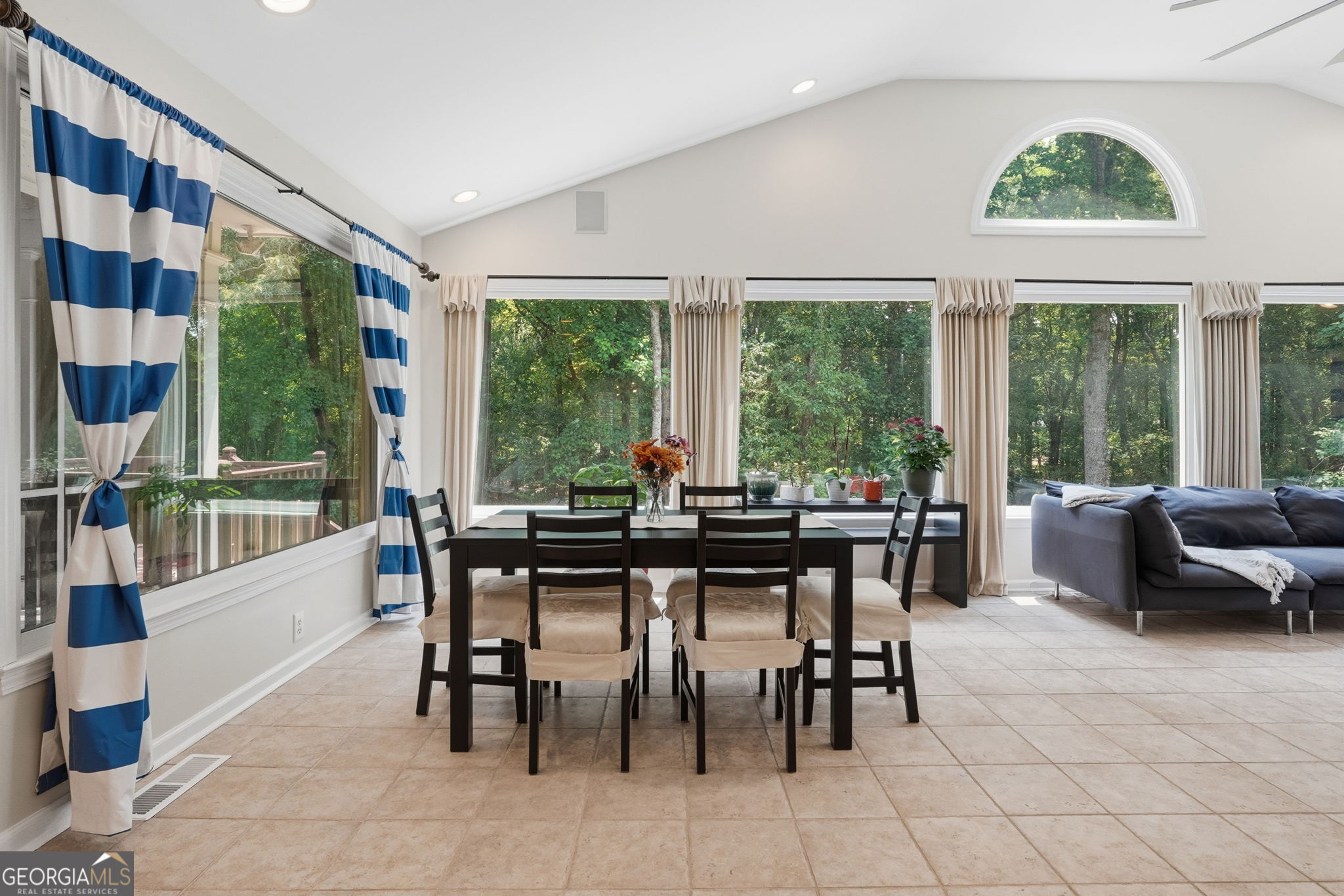 118 Kimmer Road Property Photo 16